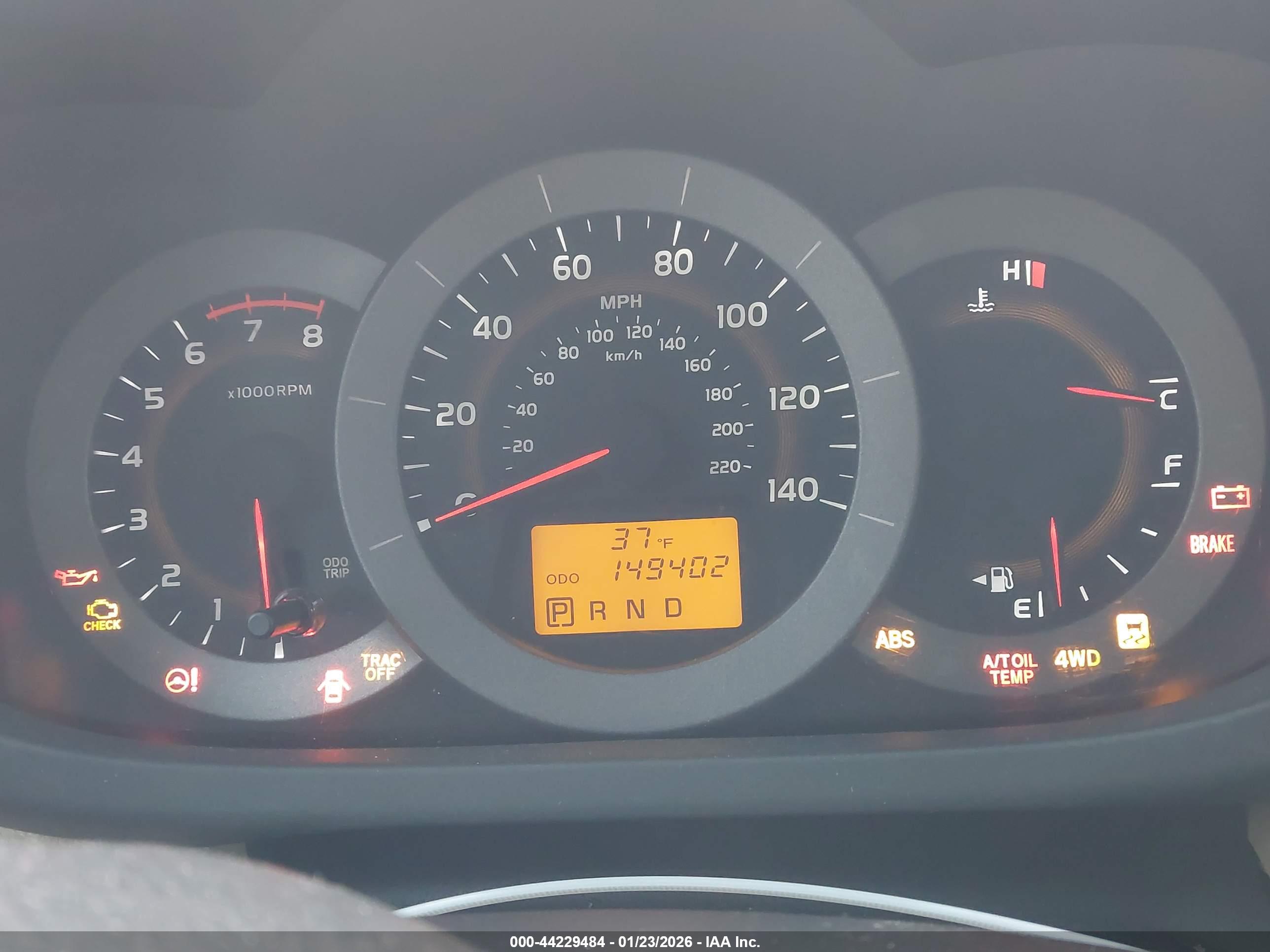TOYOTA RAV4 image 7