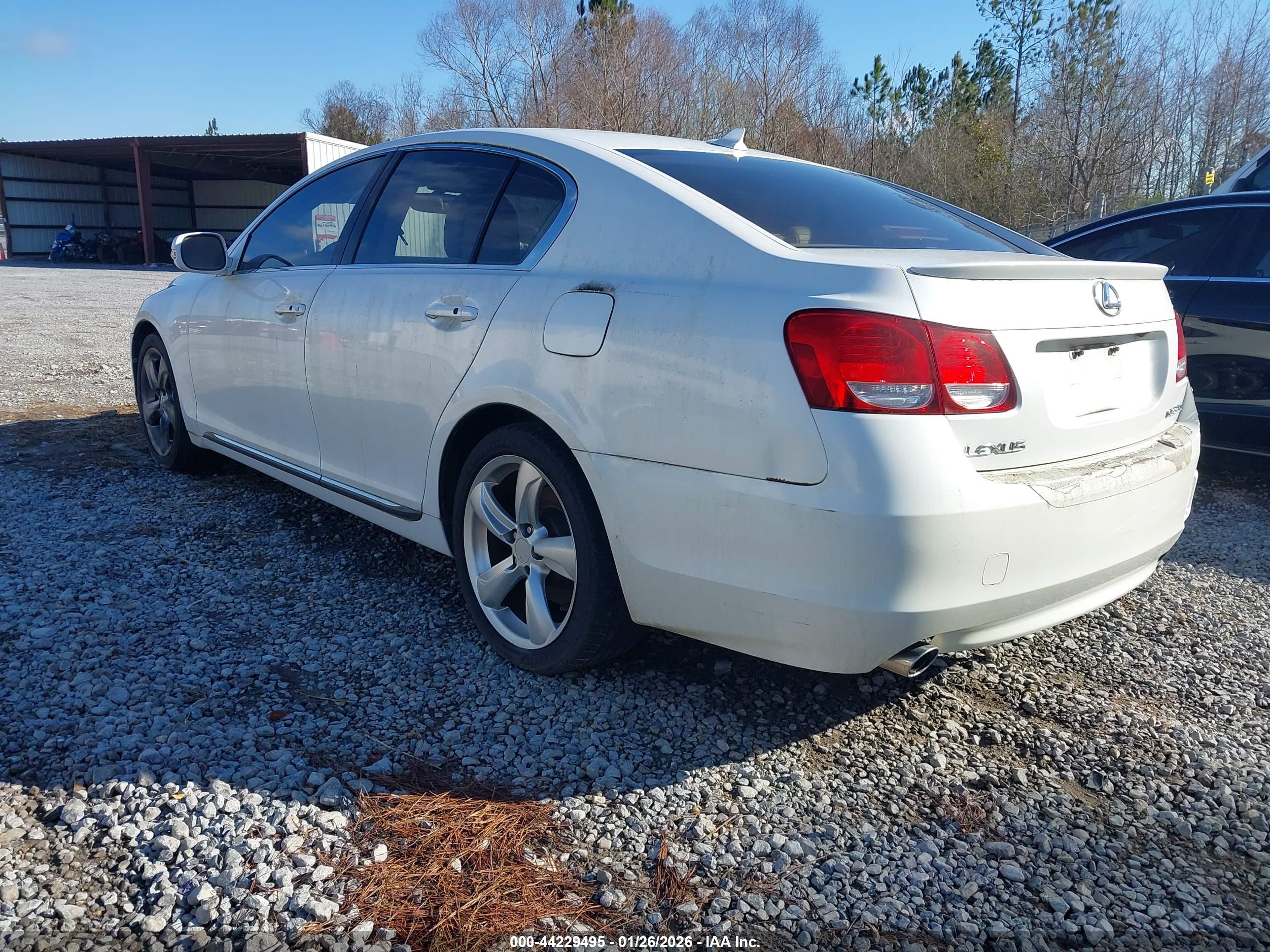 LEXUS GS image 3