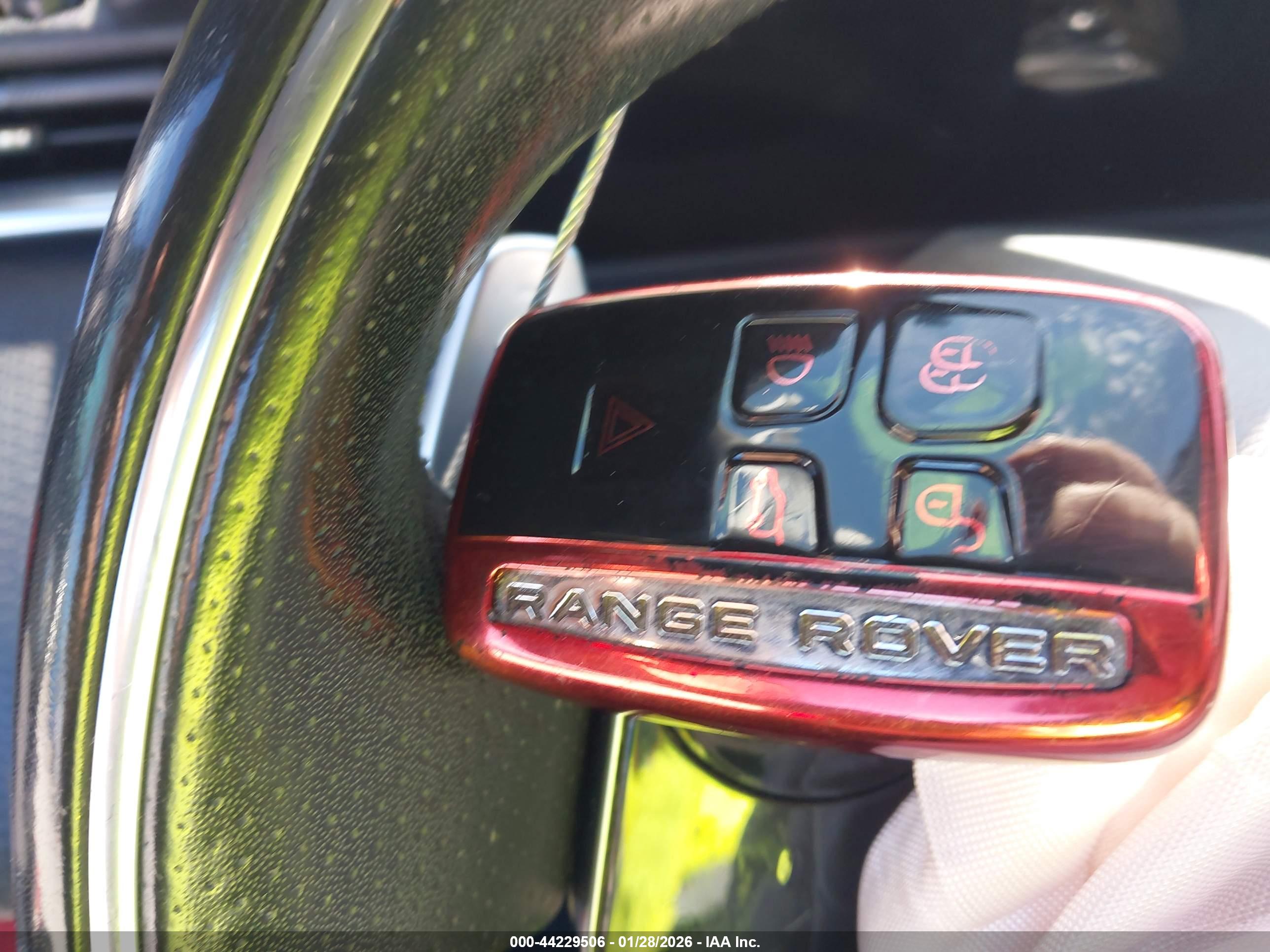 LAND ROVER image 11