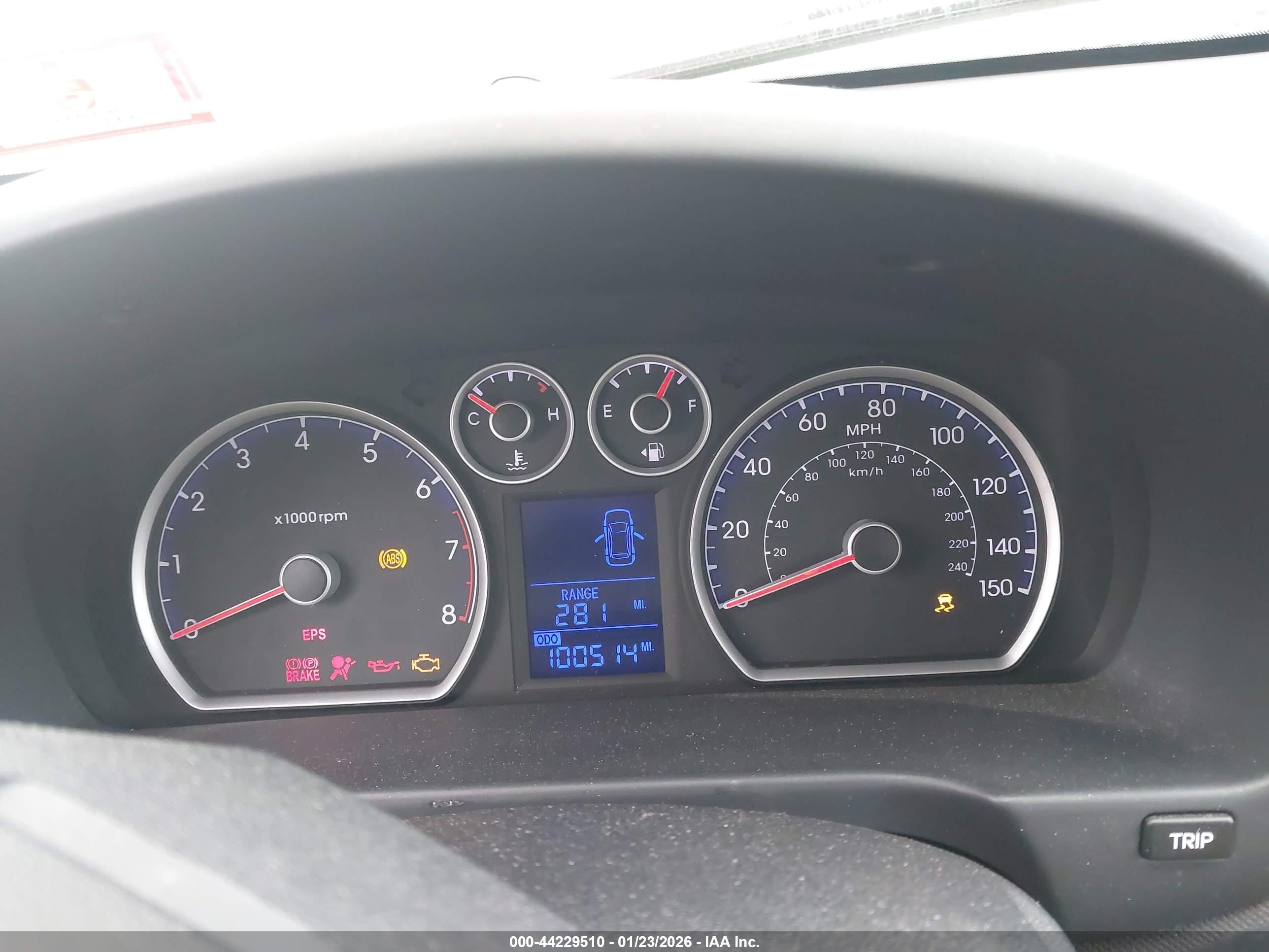 HYUNDAI ELANTRA image 7