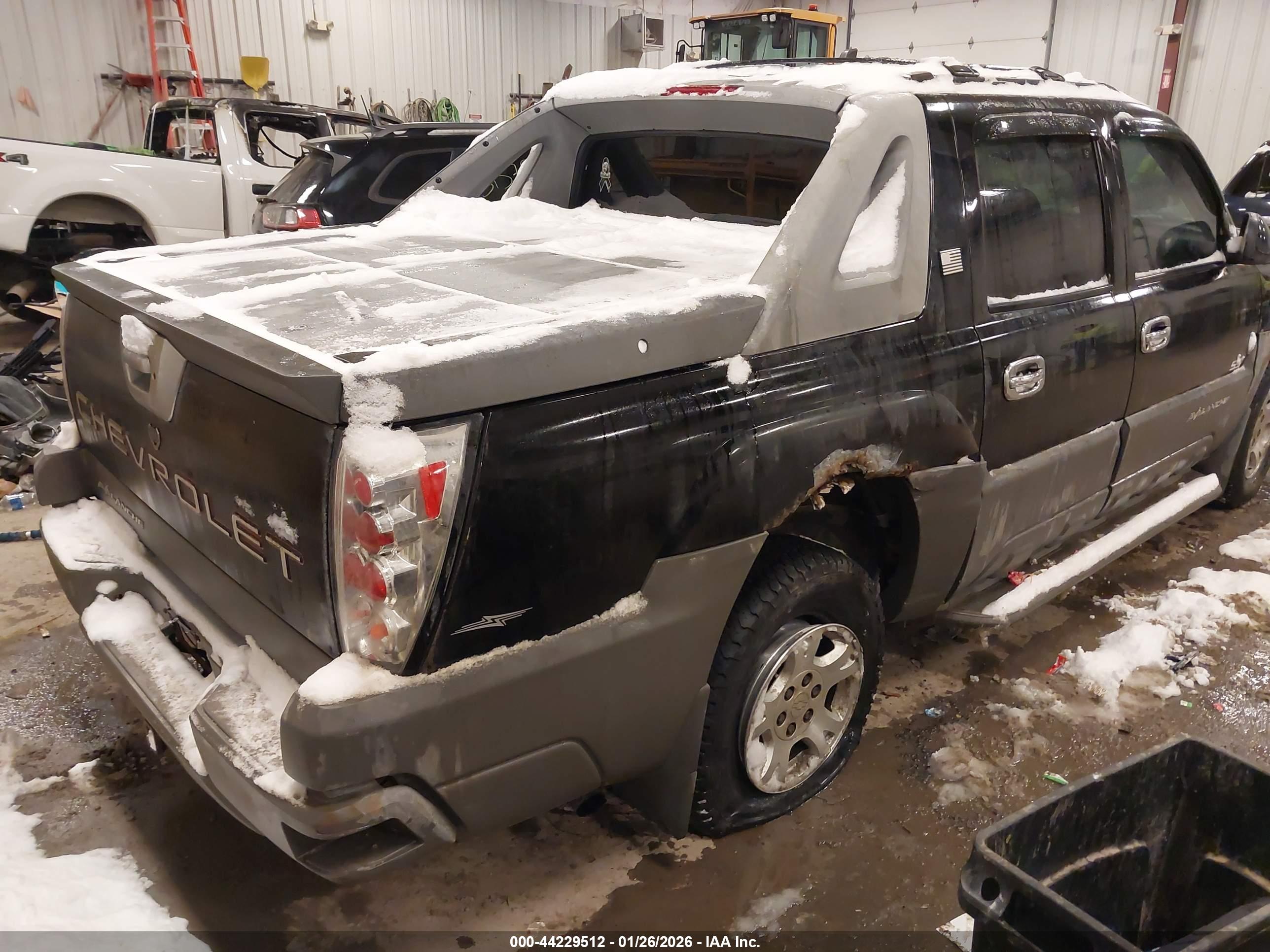 CHEVROLET AVALANCHE image 4