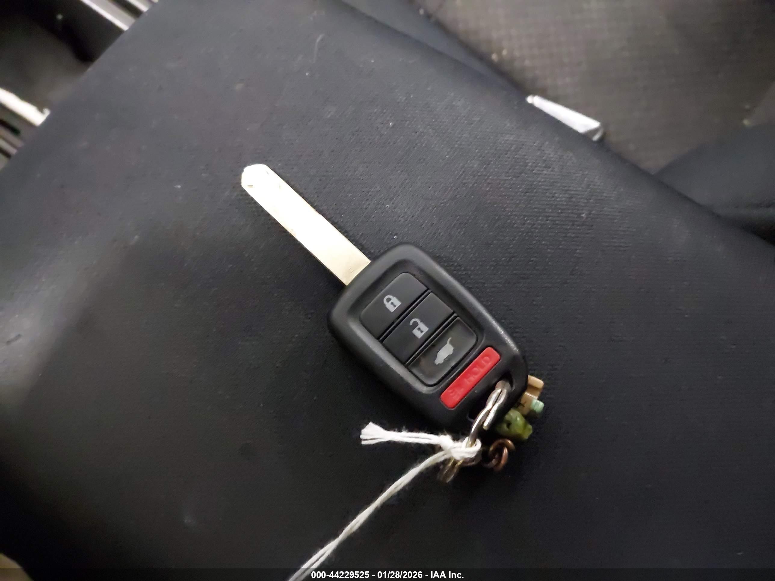 HONDA CR-V image 11