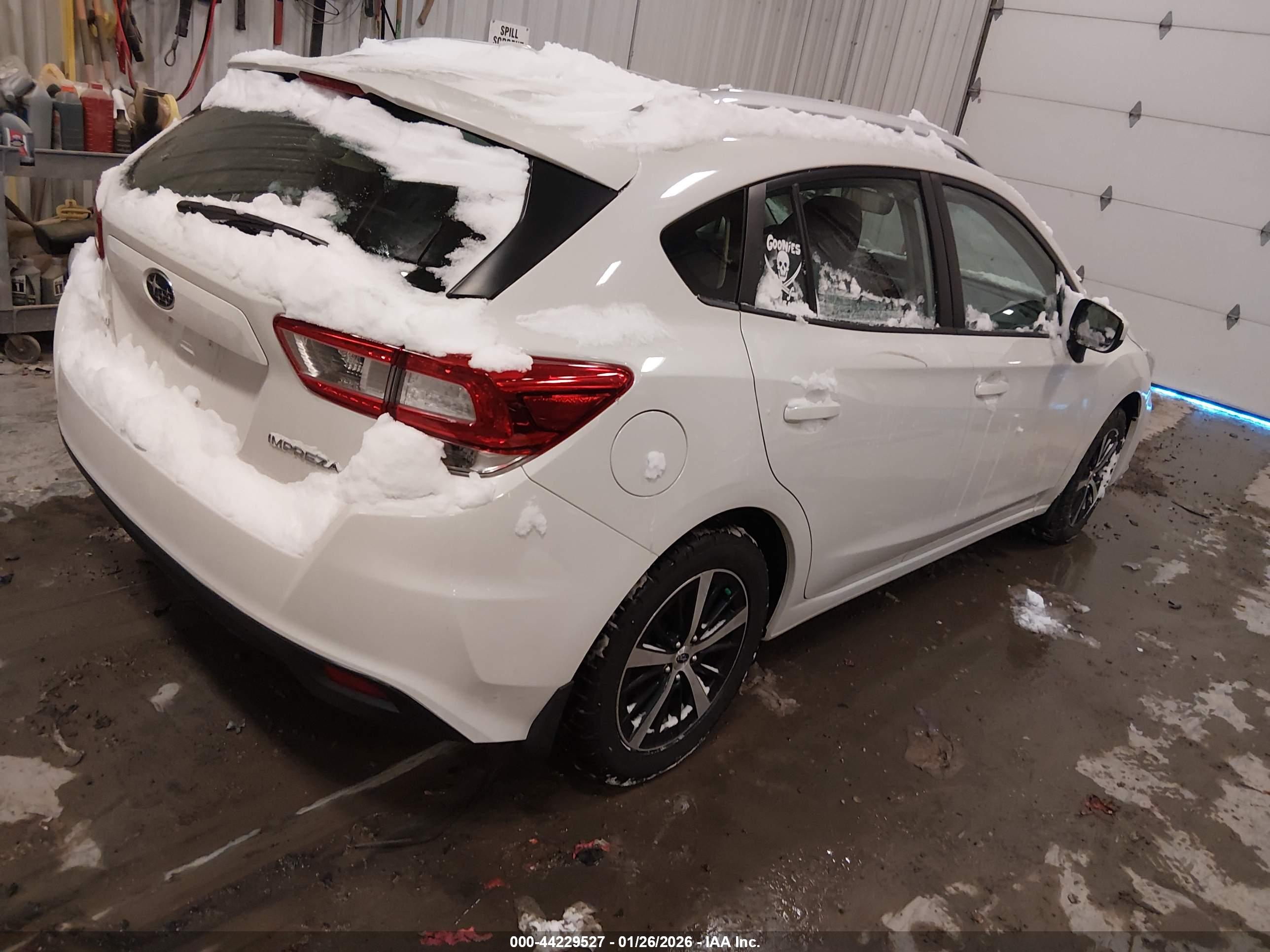 SUBARU IMPREZA image 4