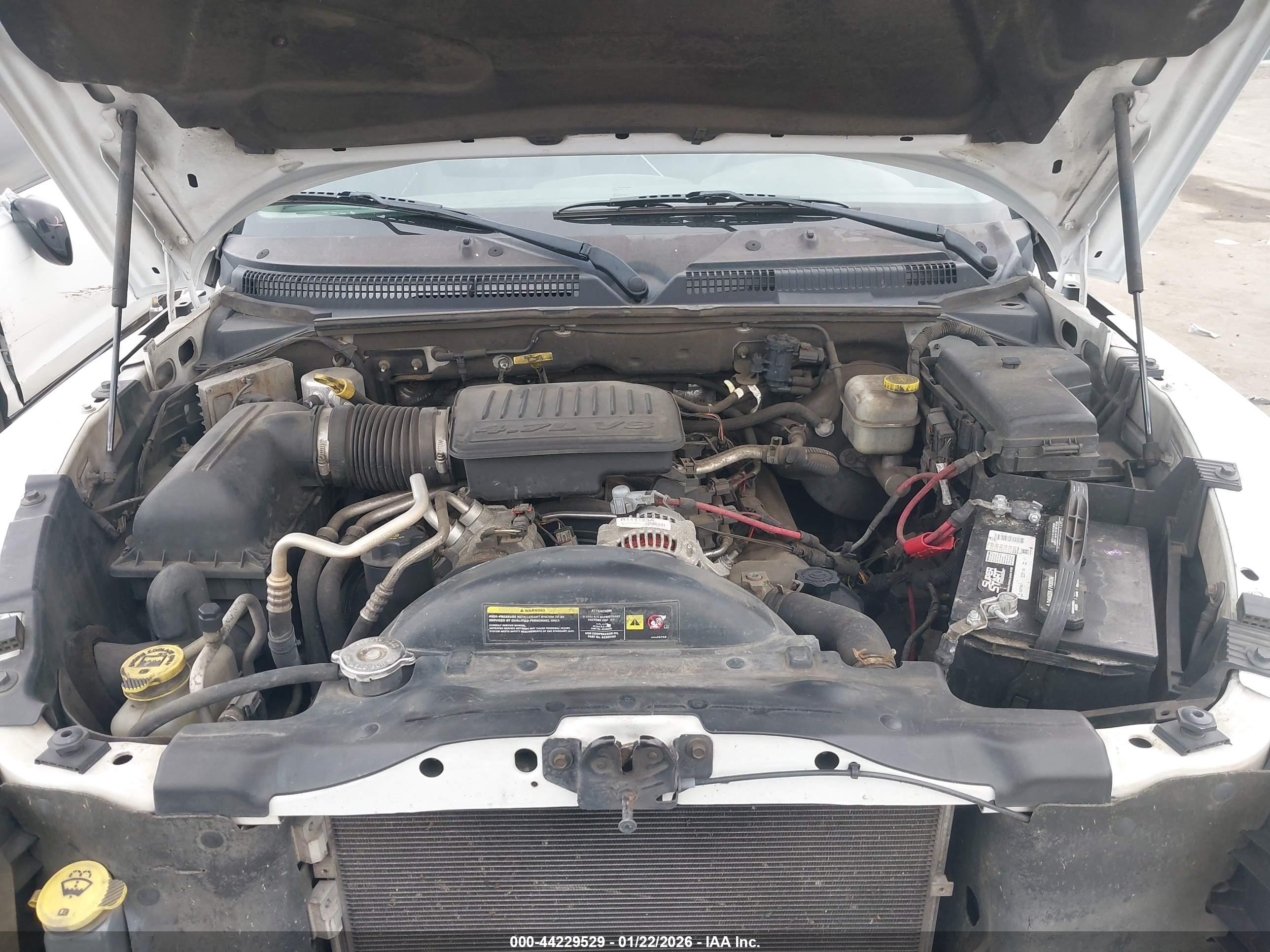 DODGE DAKOTA image 10