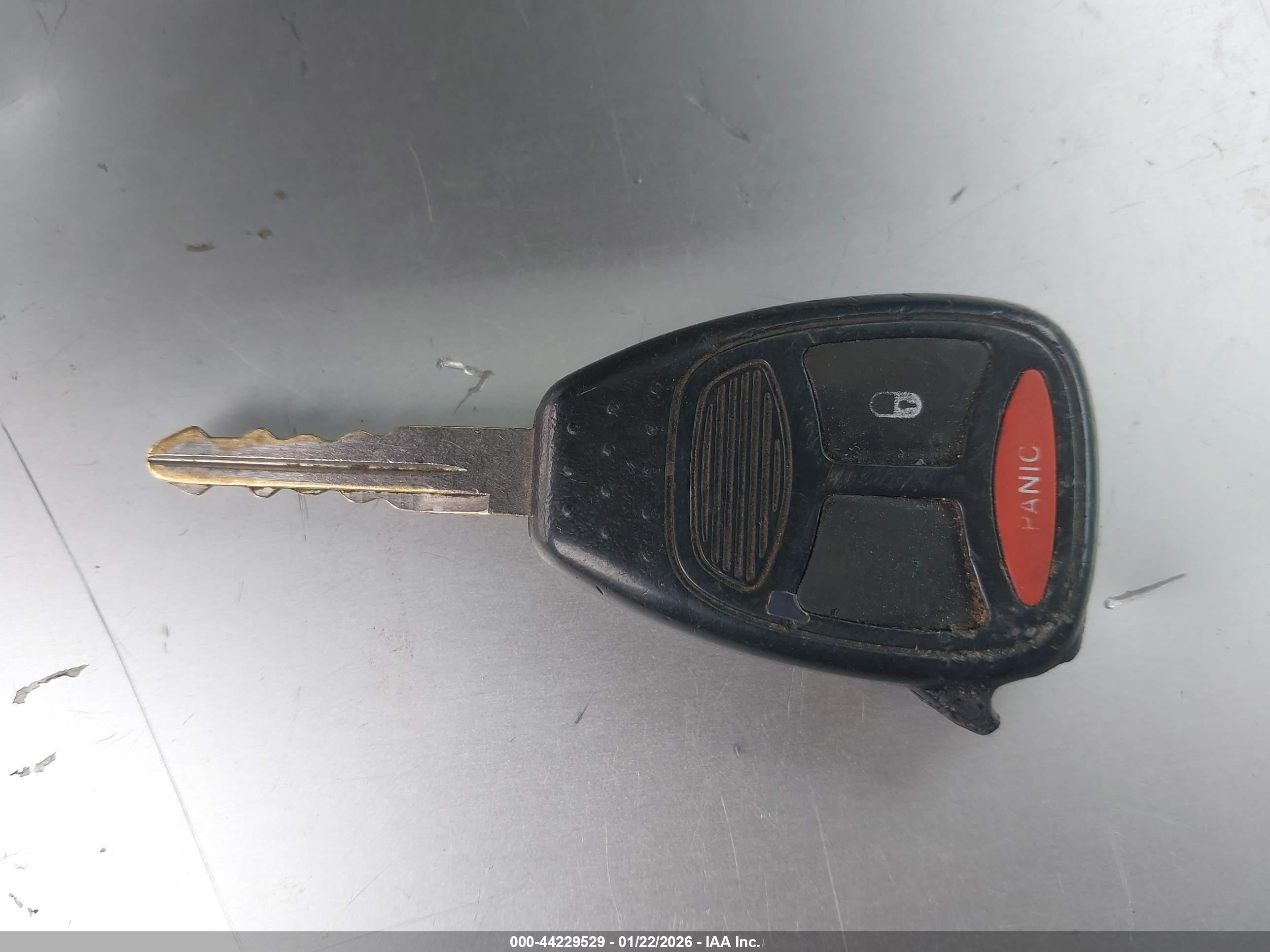 DODGE DAKOTA image 11