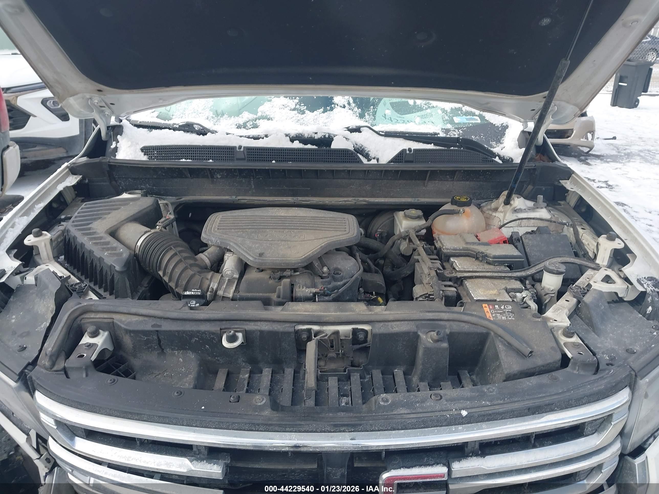 GMC ACADIA image 10