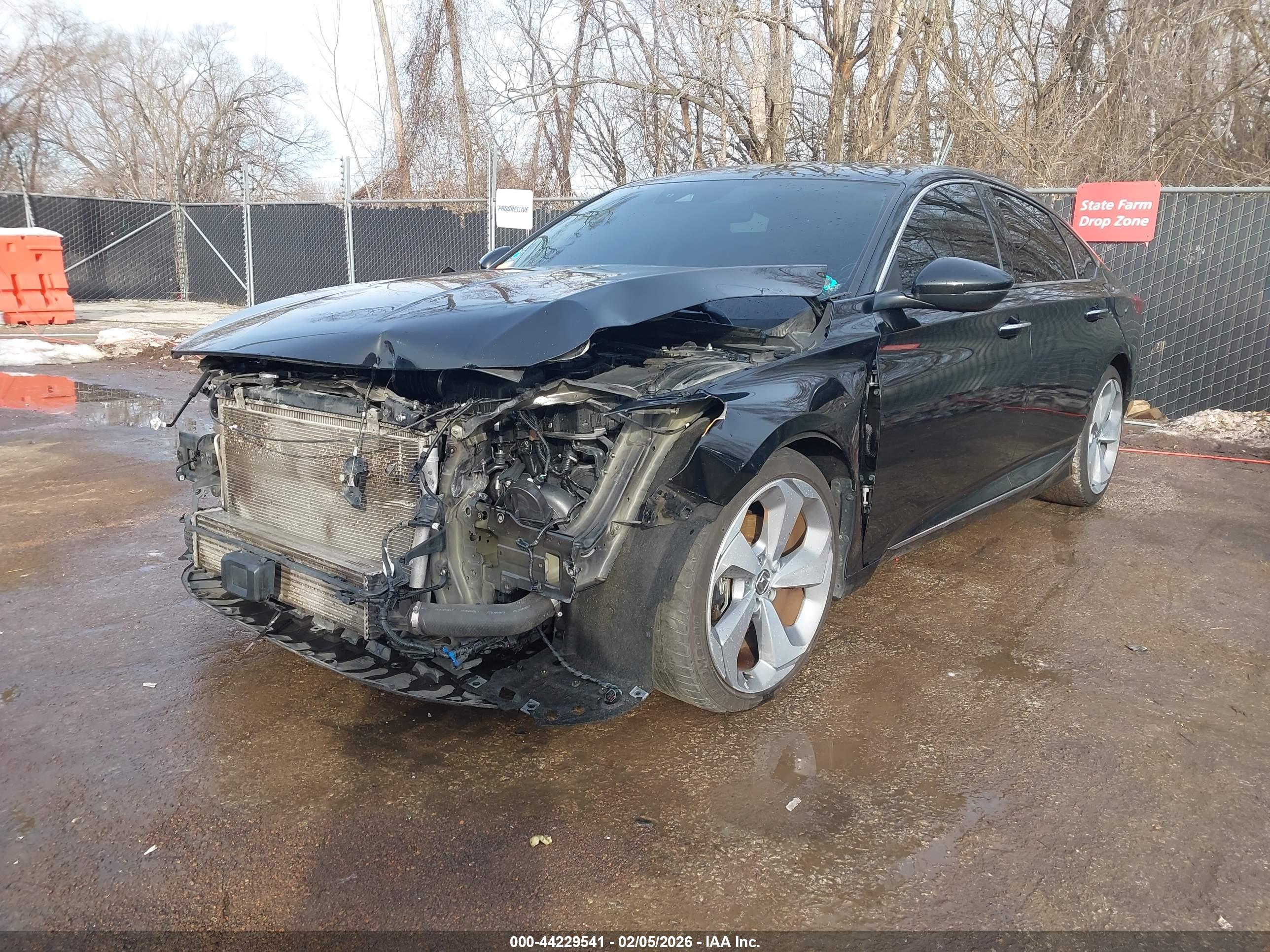 HONDA ACCORD image 2