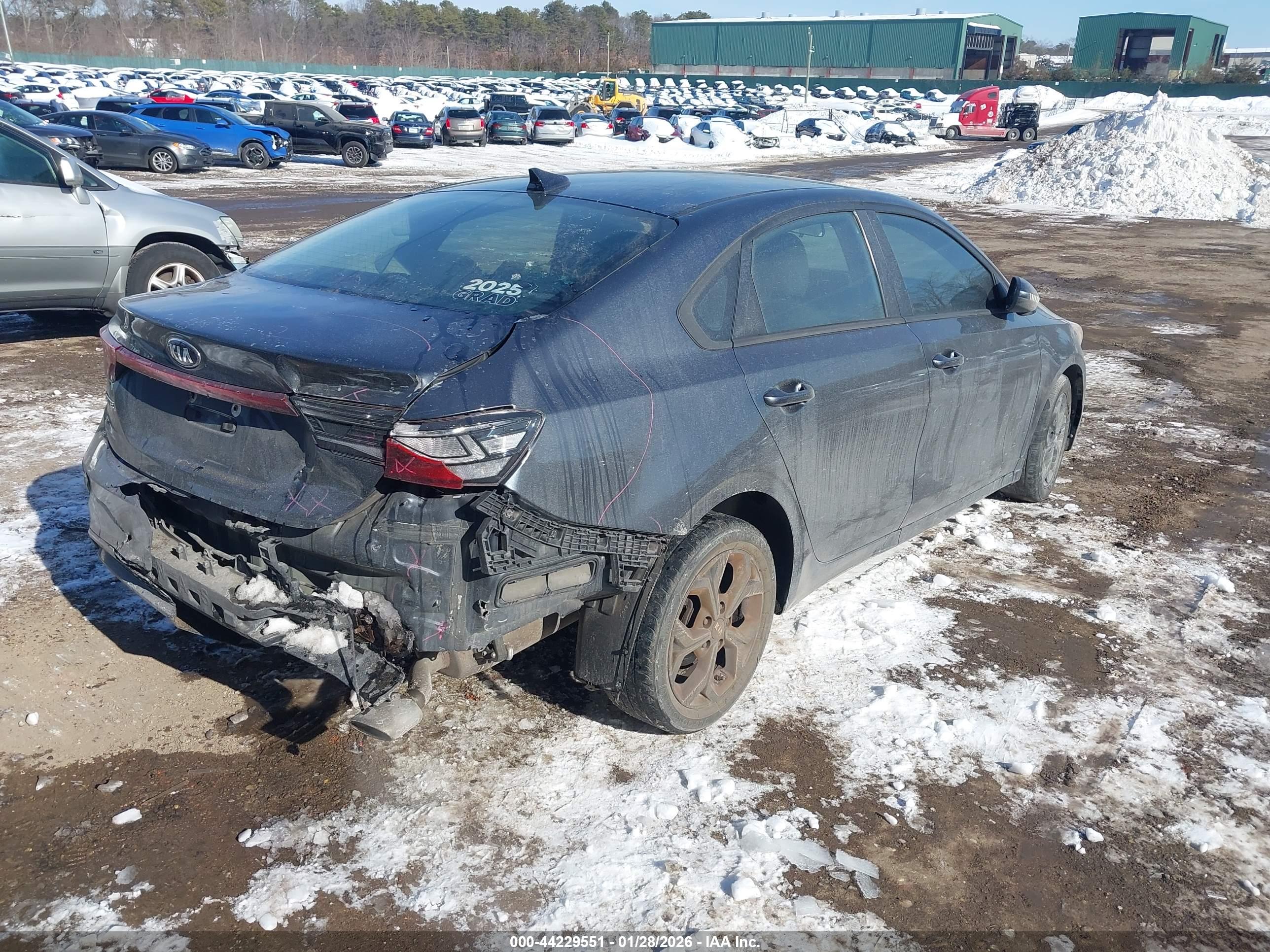KIA FORTE image 4