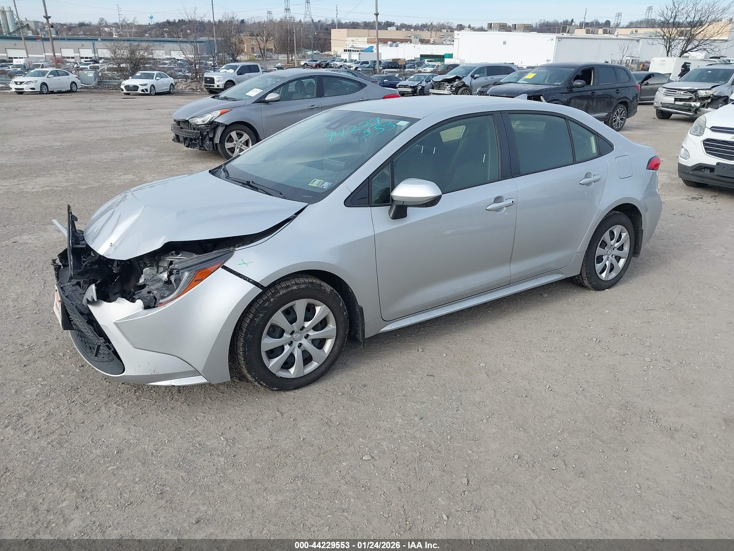 TOYOTA COROLLA image 2