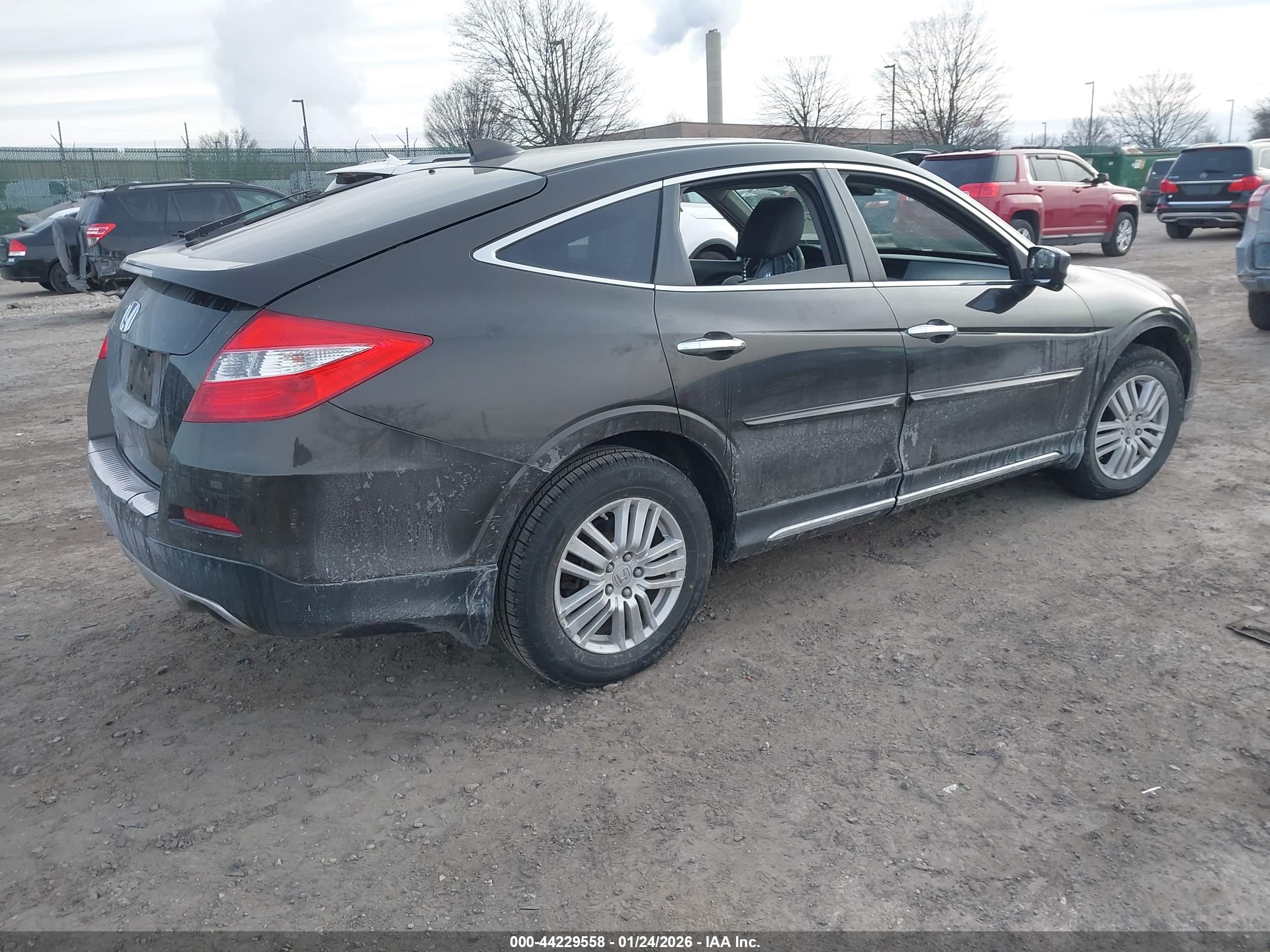 HONDA CROSSTOUR image 4