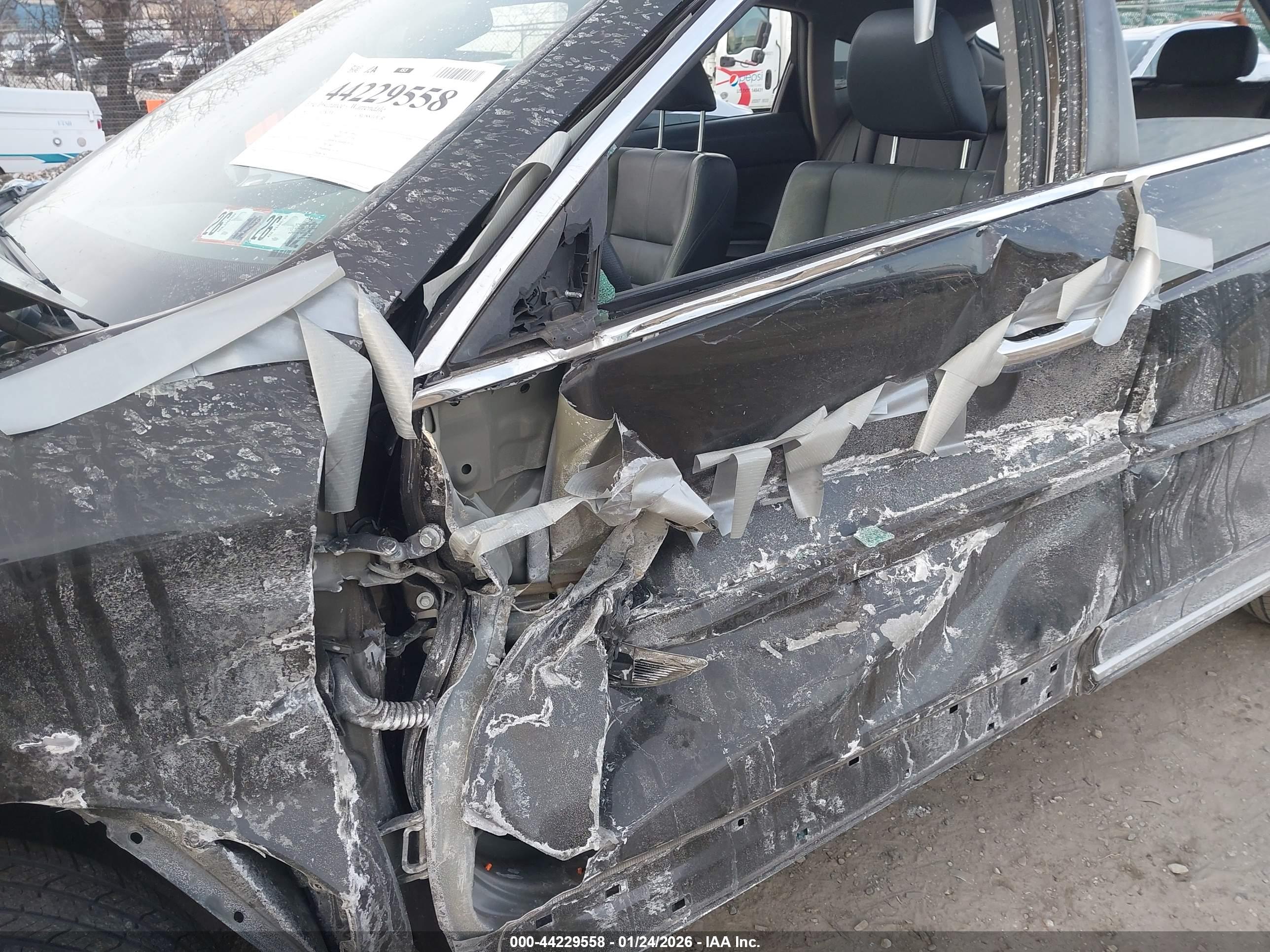 HONDA CROSSTOUR image 6