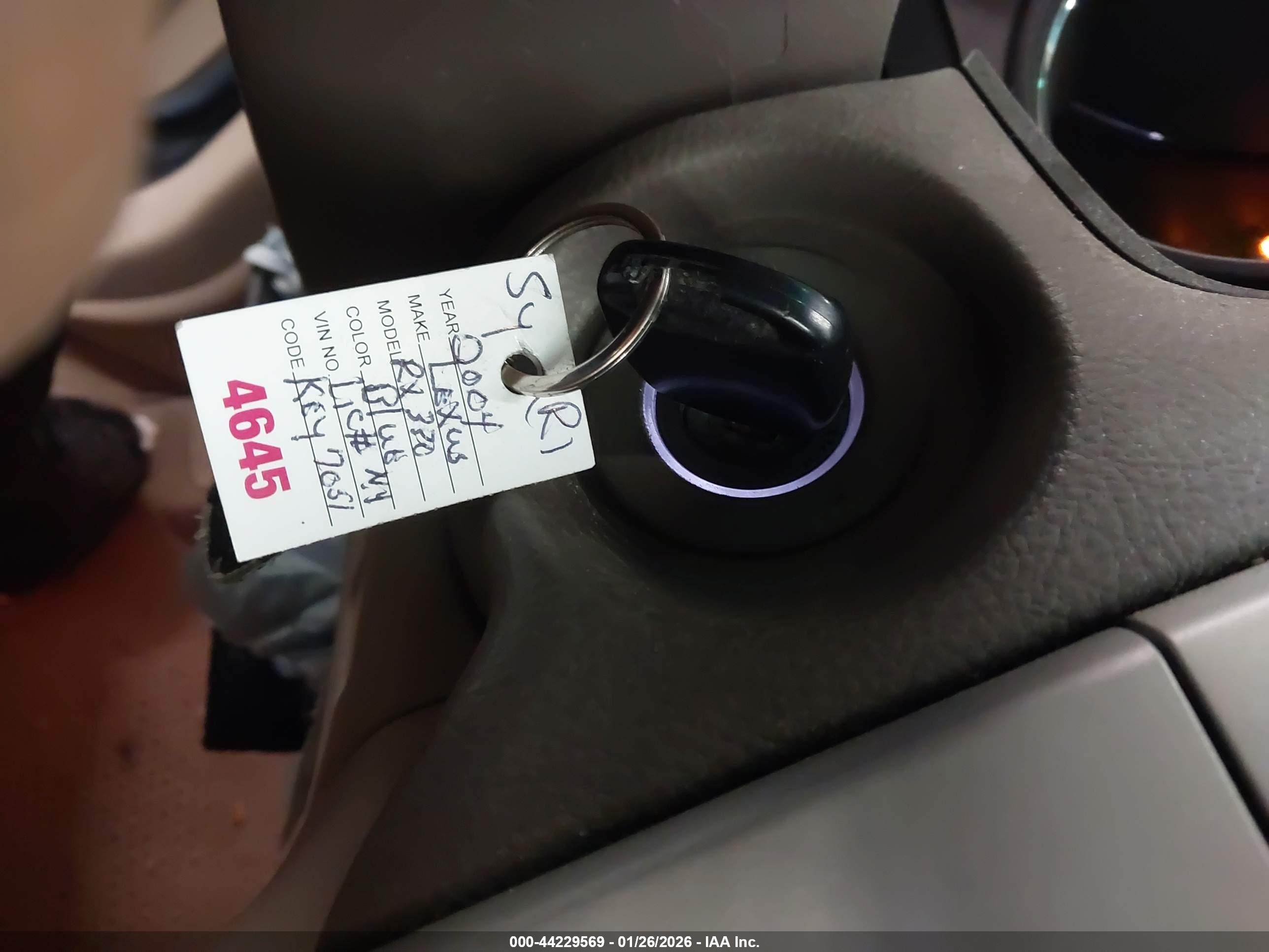 LEXUS RX image 11