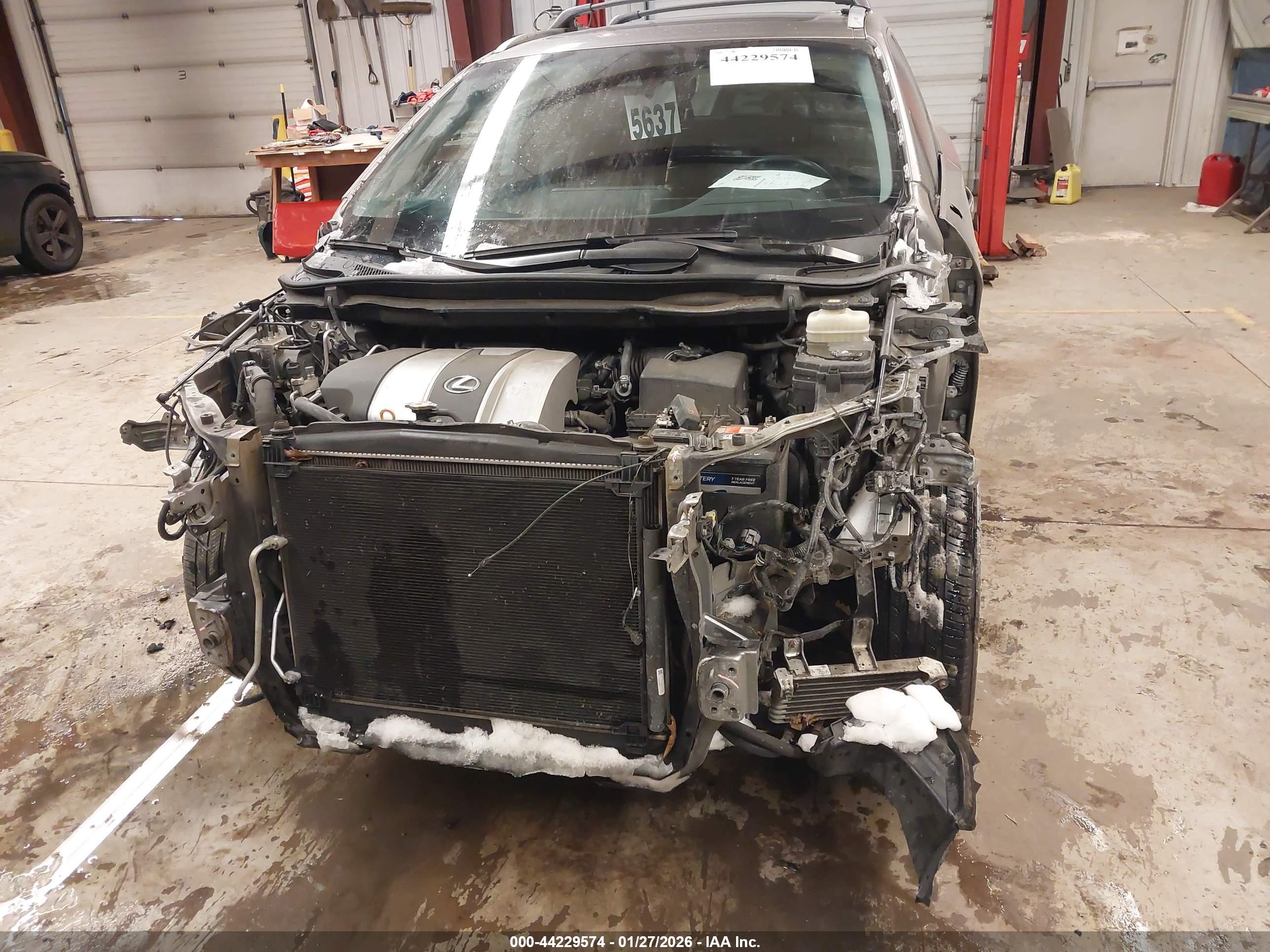 LEXUS RX image 6