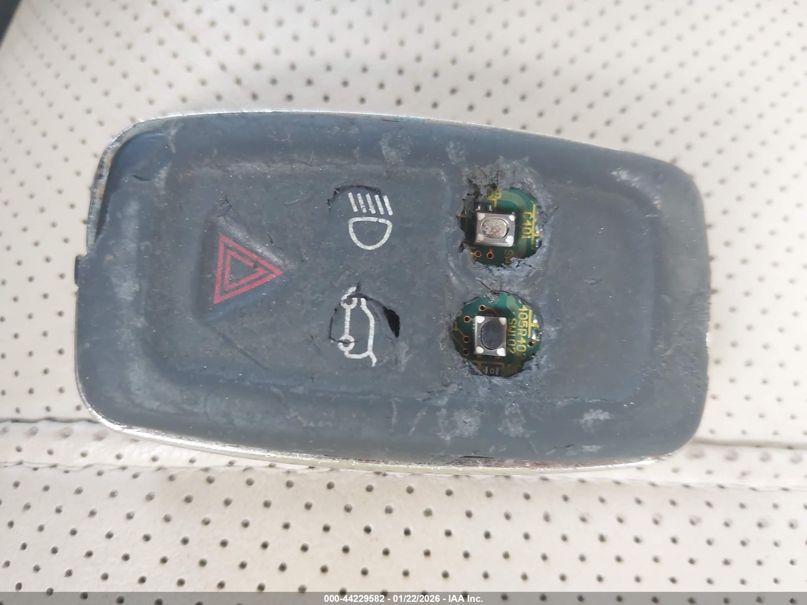 LAND ROVER image 11