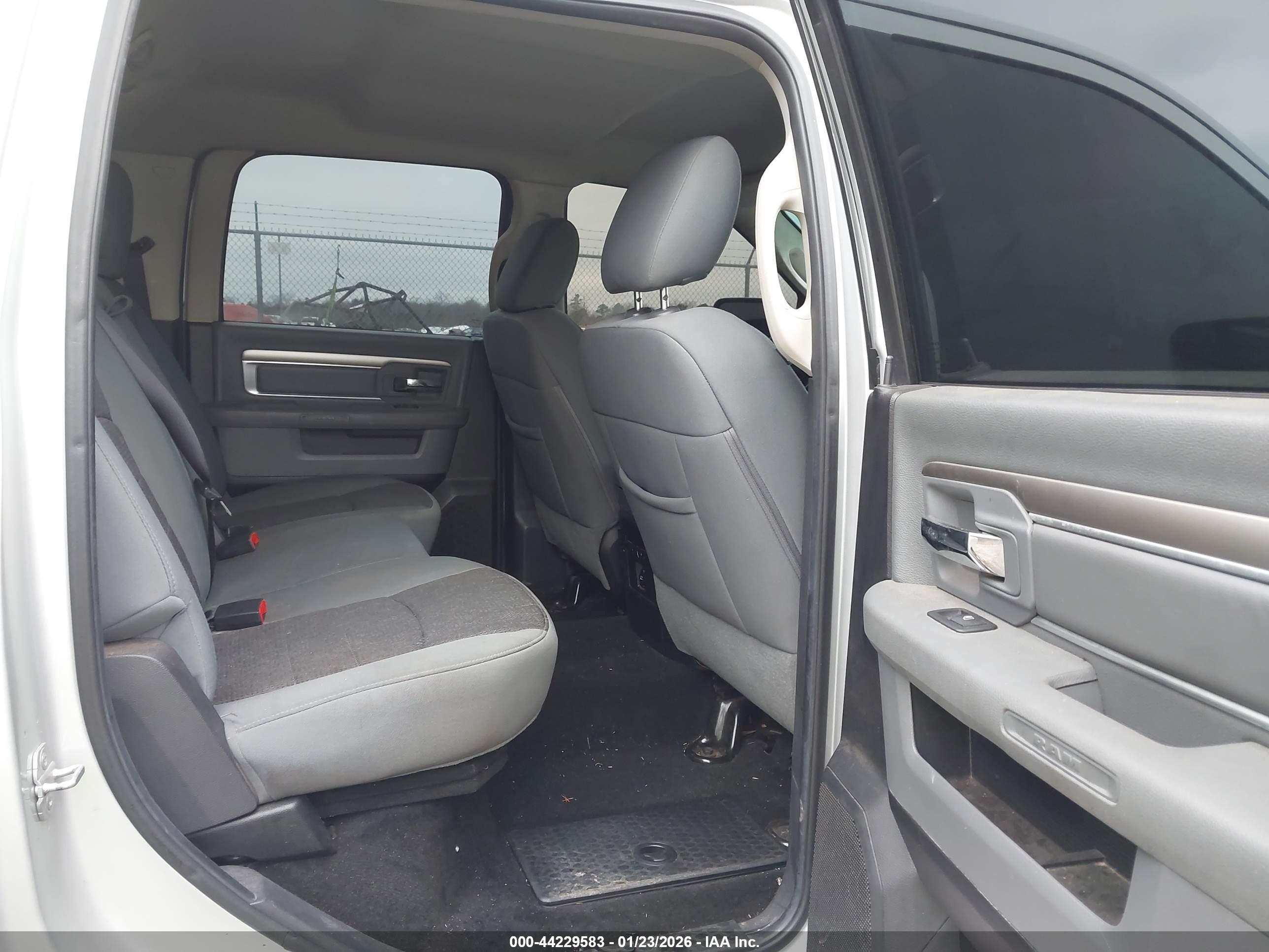 RAM 1500 image 8