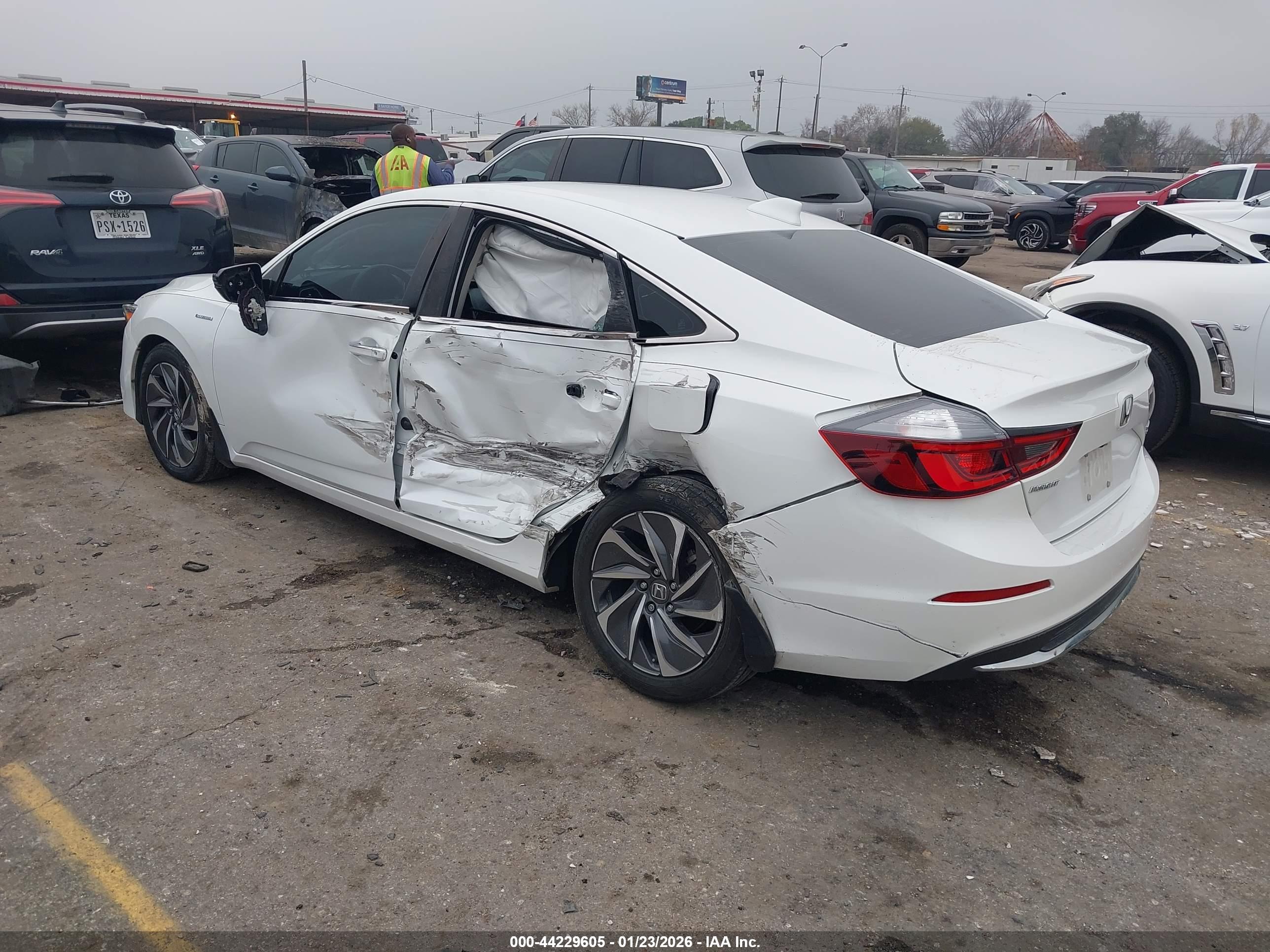 HONDA INSIGHT image 3