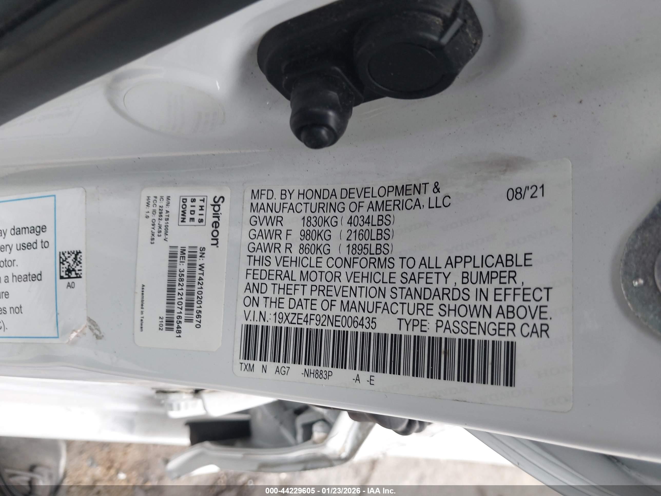 HONDA INSIGHT image 9