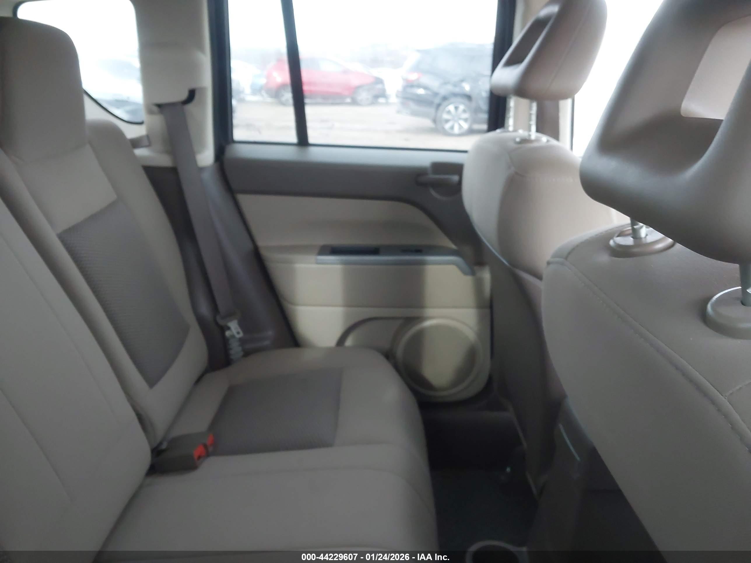 JEEP COMPASS image 8