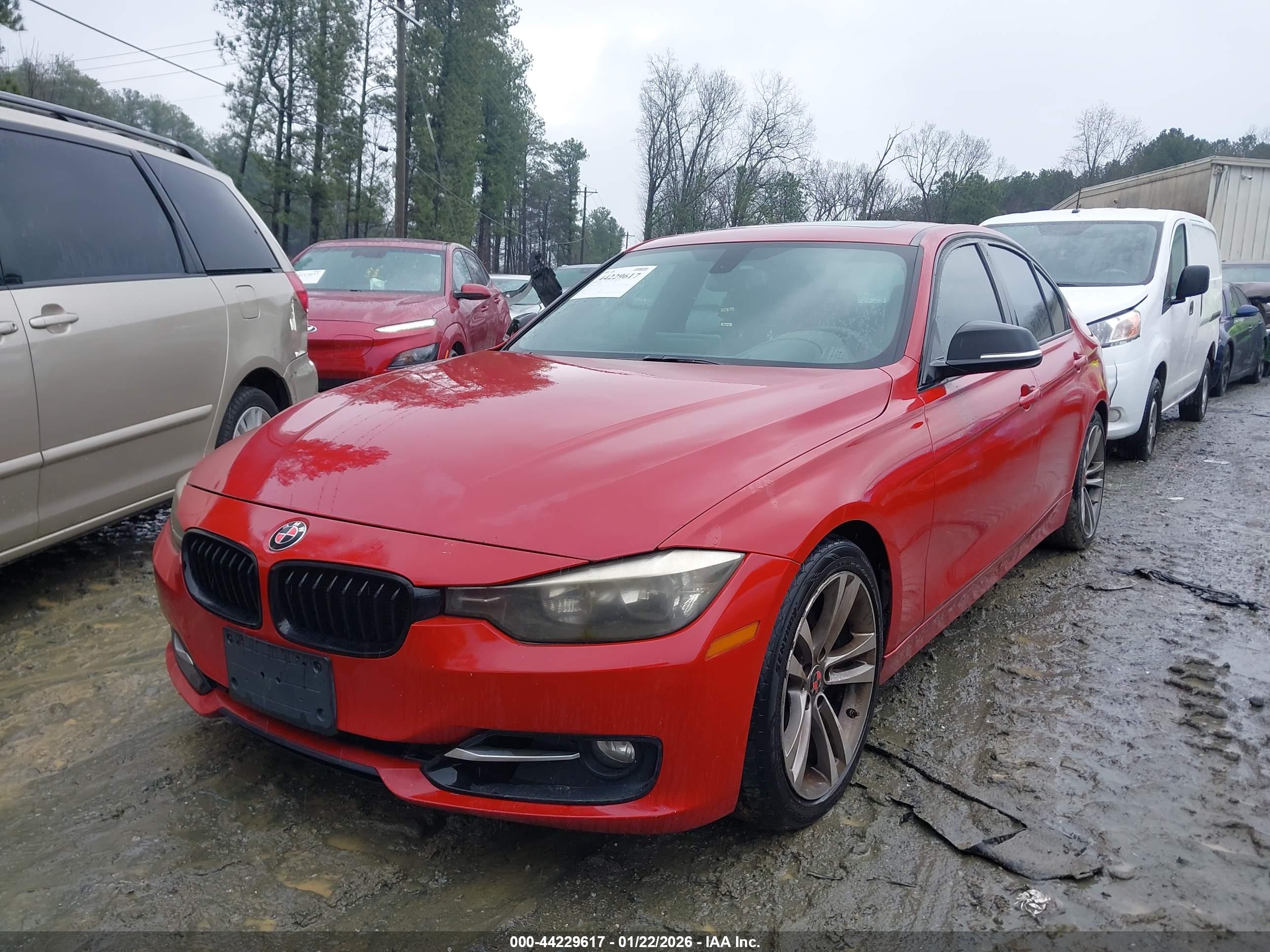 BMW 328I image 2