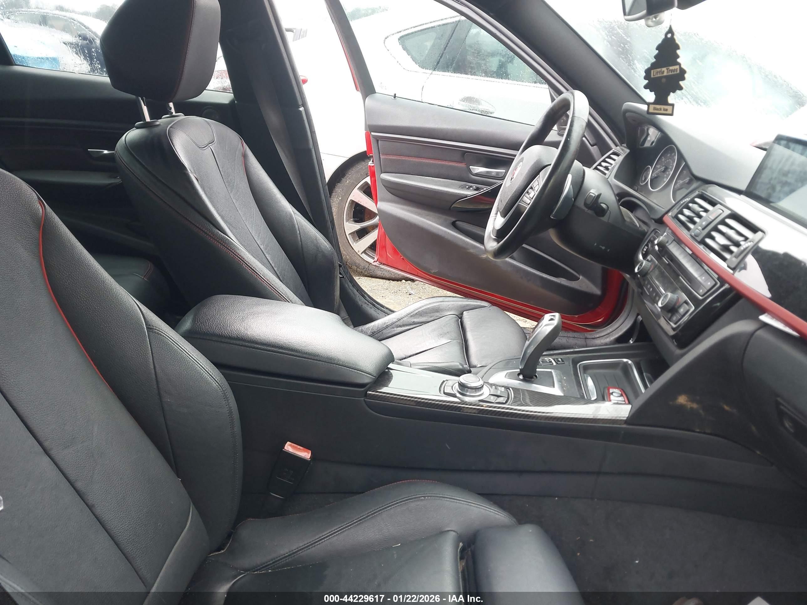 BMW 328I image 5