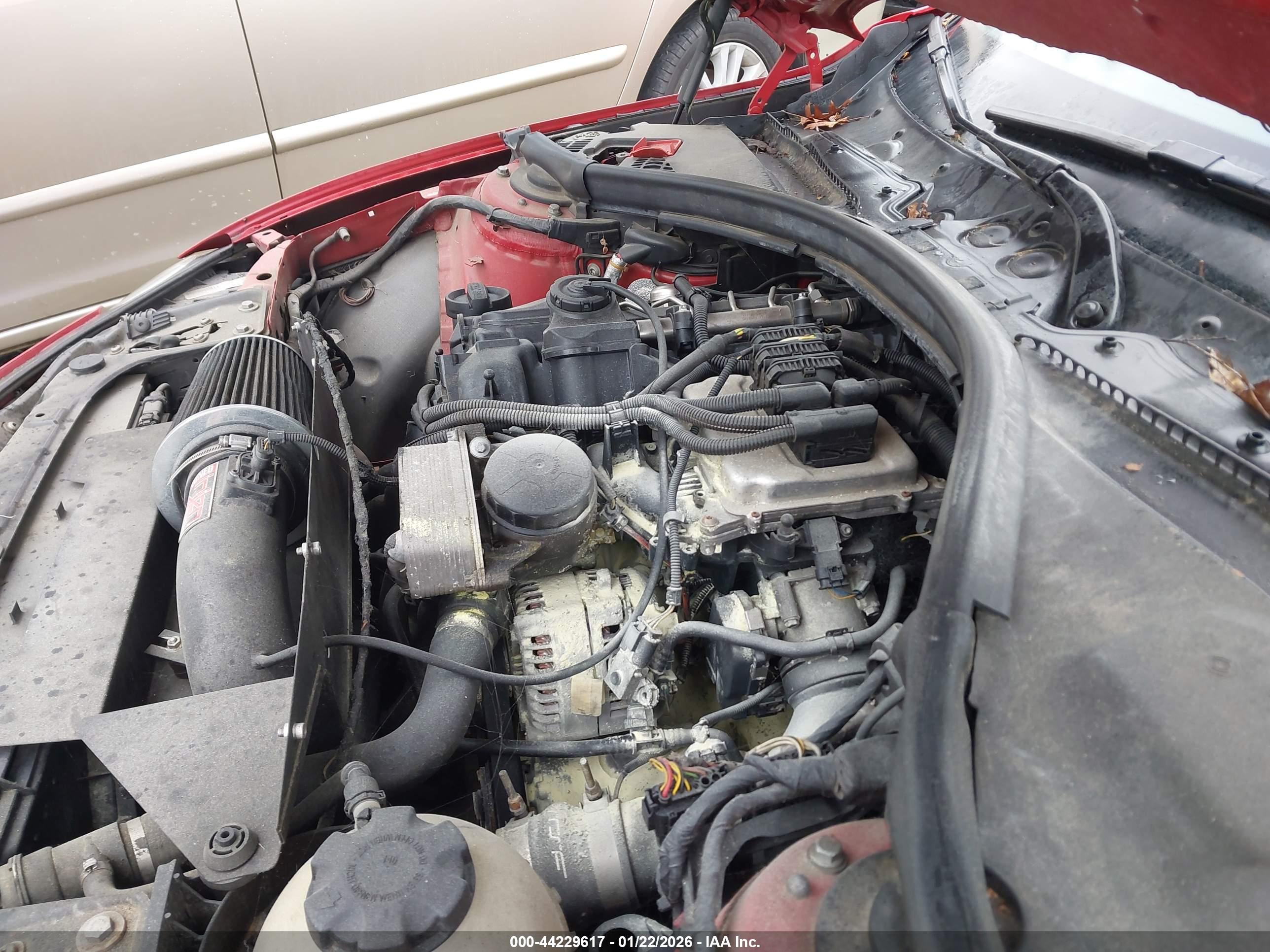 BMW 328I image 6