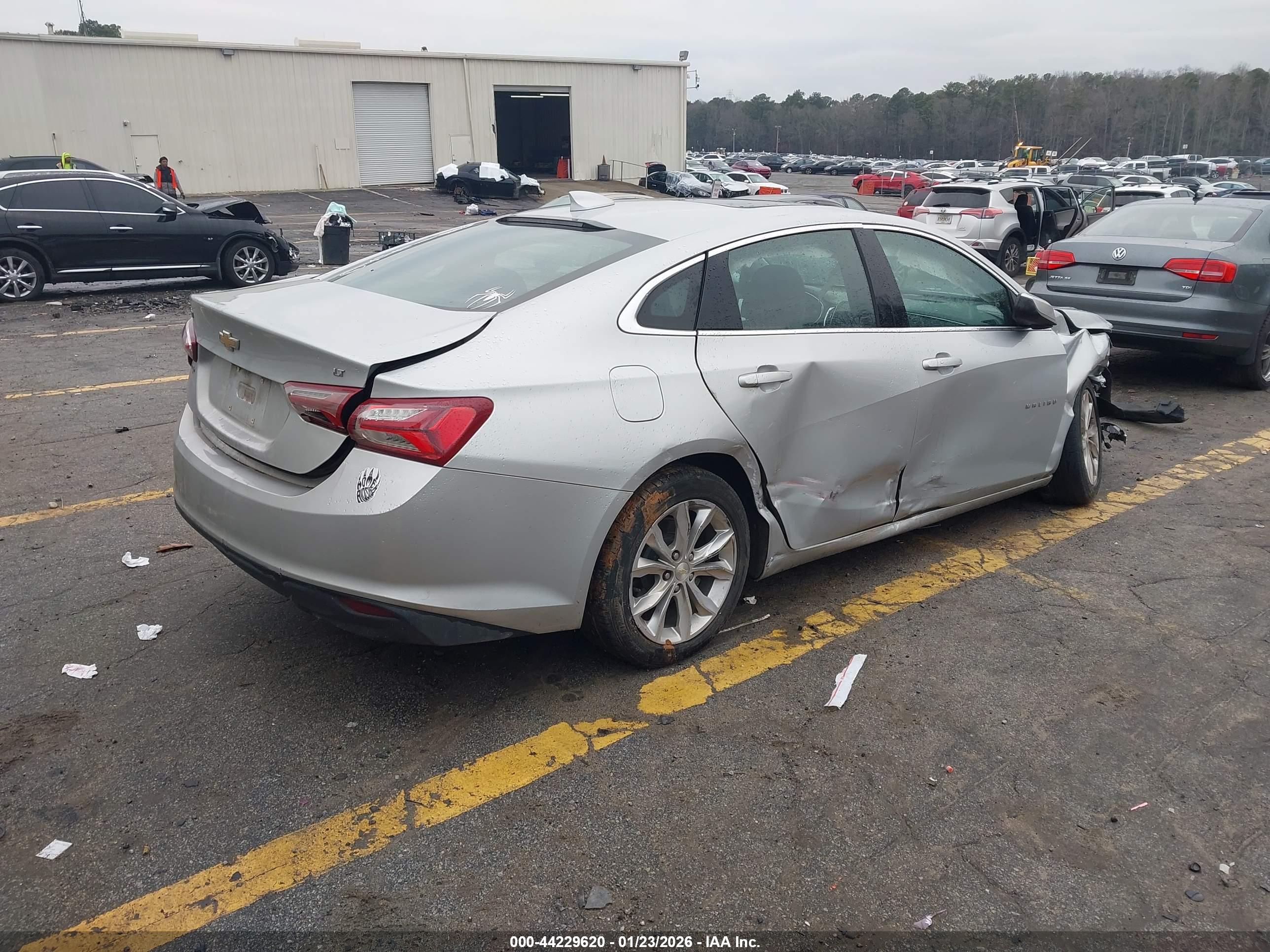 CHEVROLET MALIBU image 4