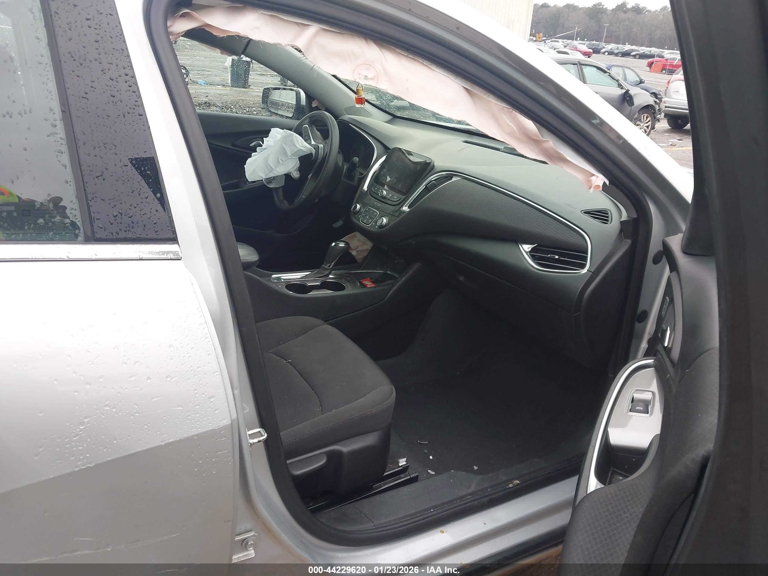 CHEVROLET MALIBU image 5