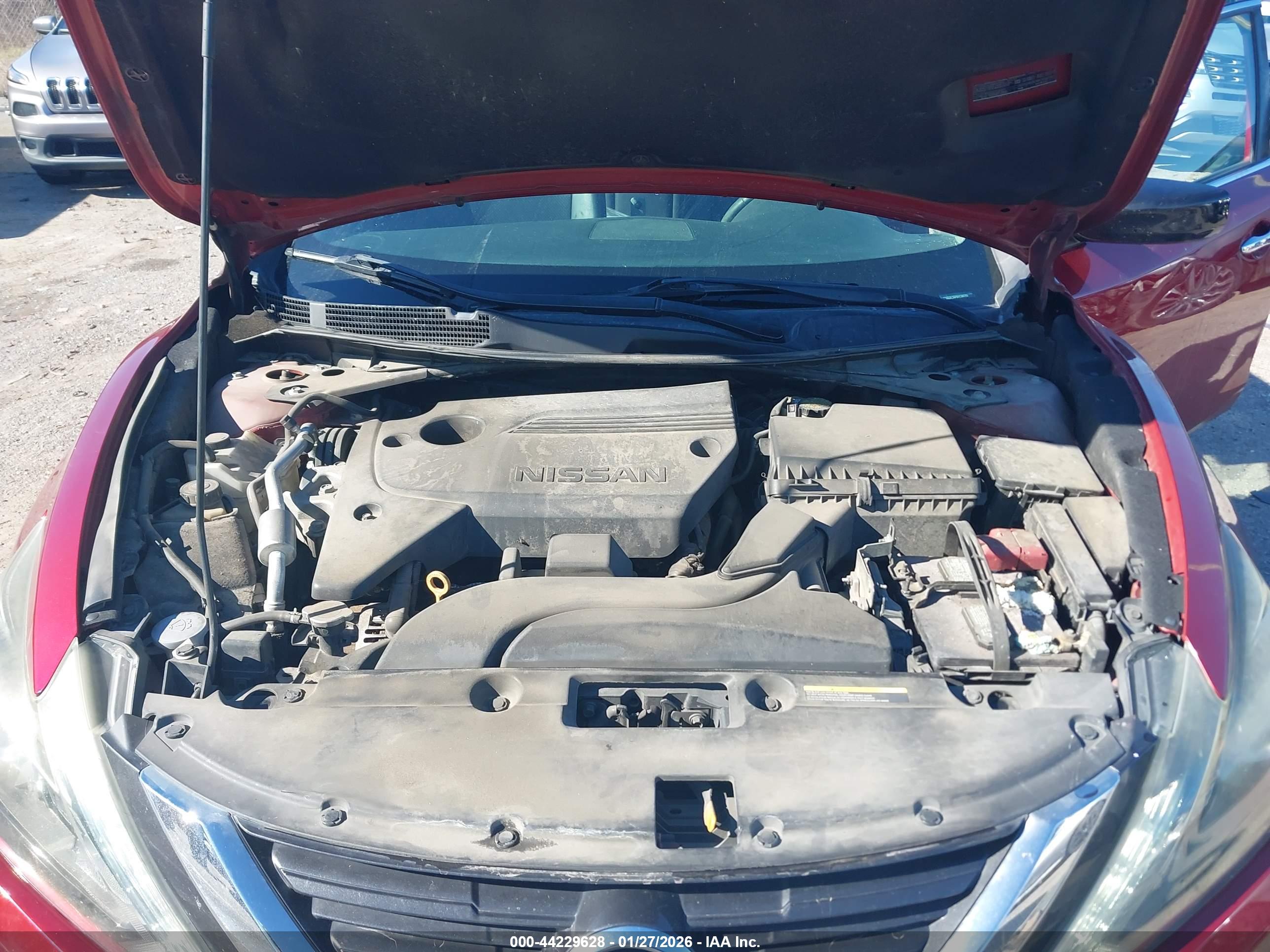 NISSAN ALTIMA image 10