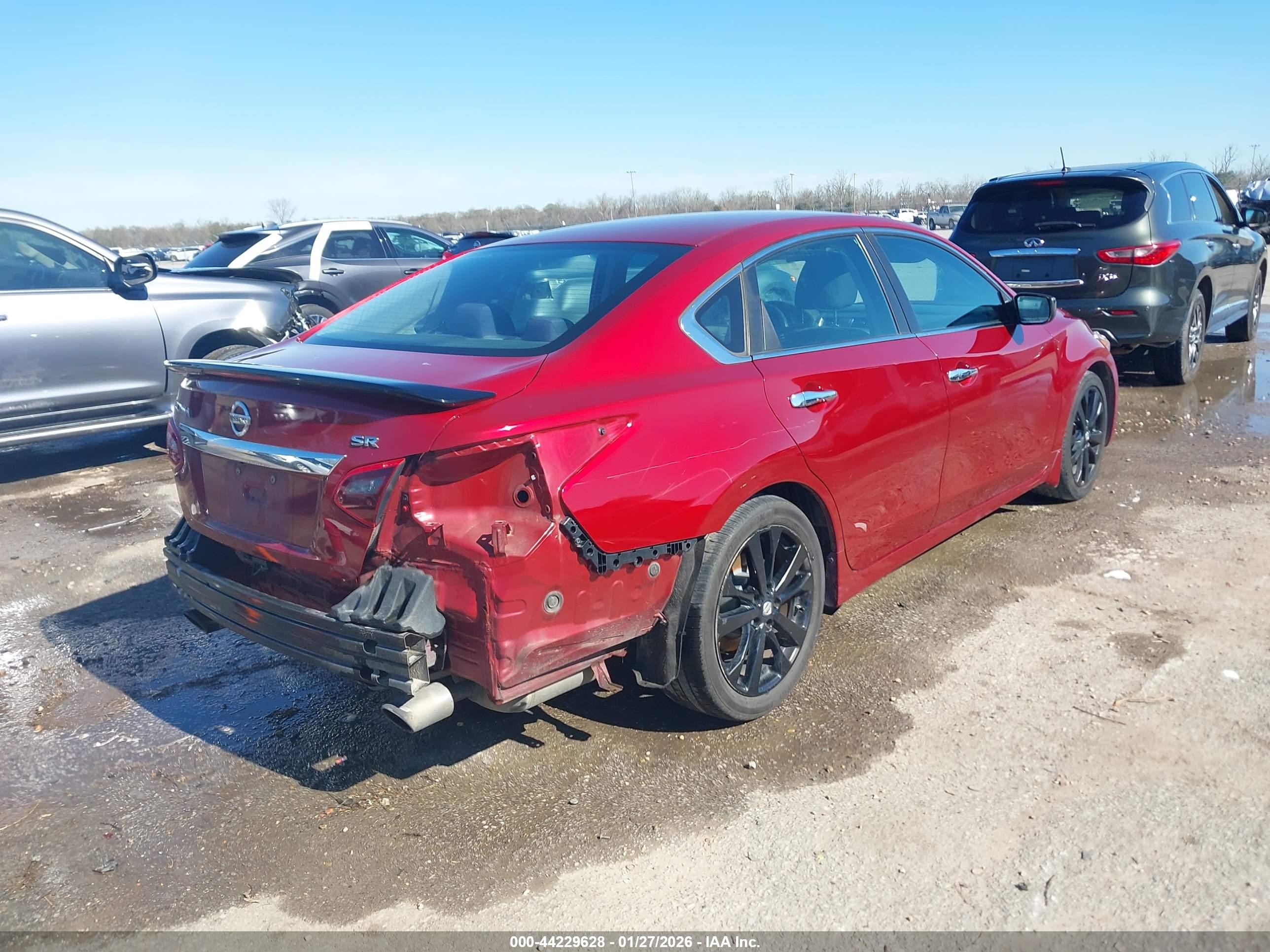 NISSAN ALTIMA image 4