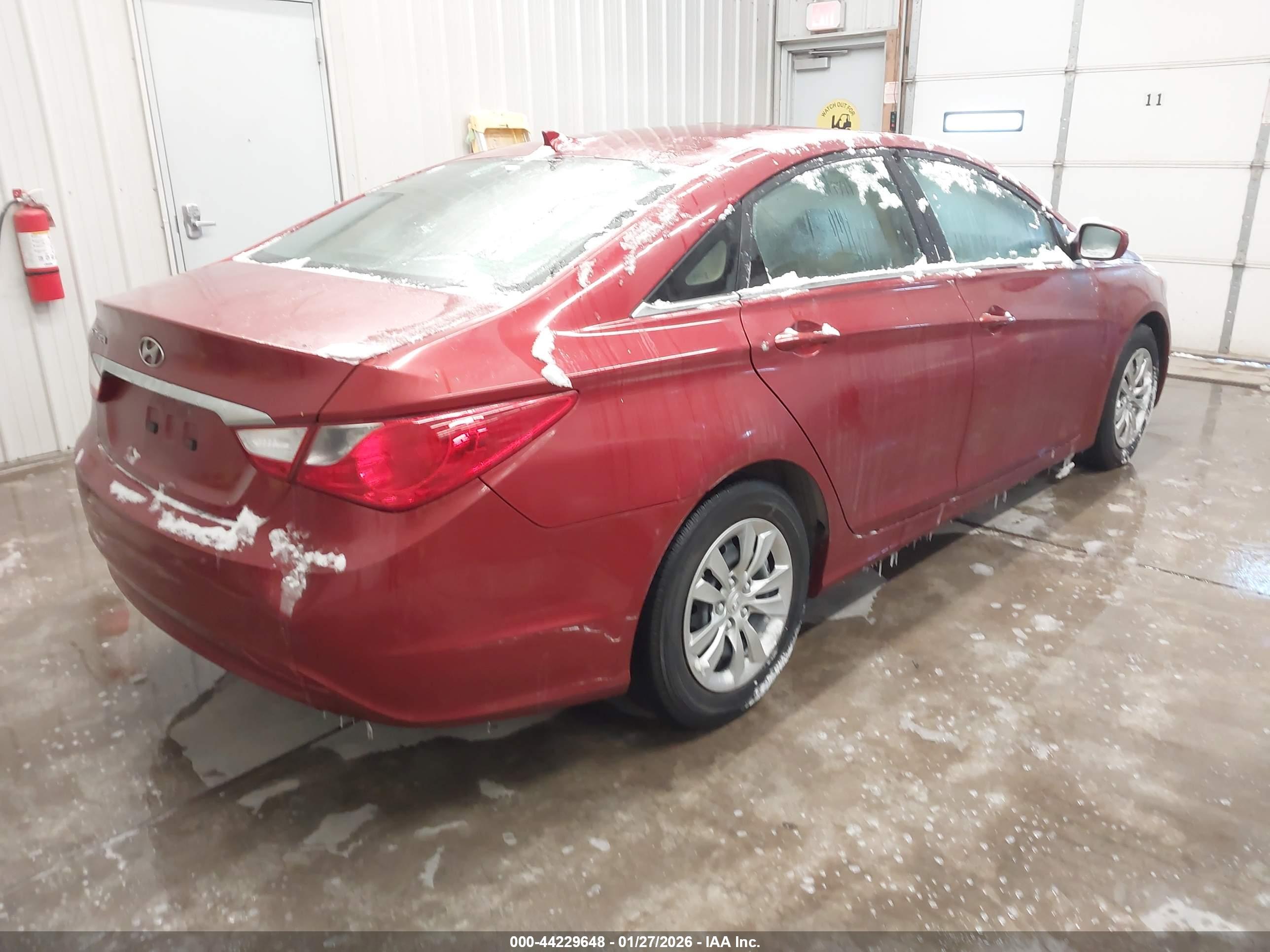 HYUNDAI SONATA image 4