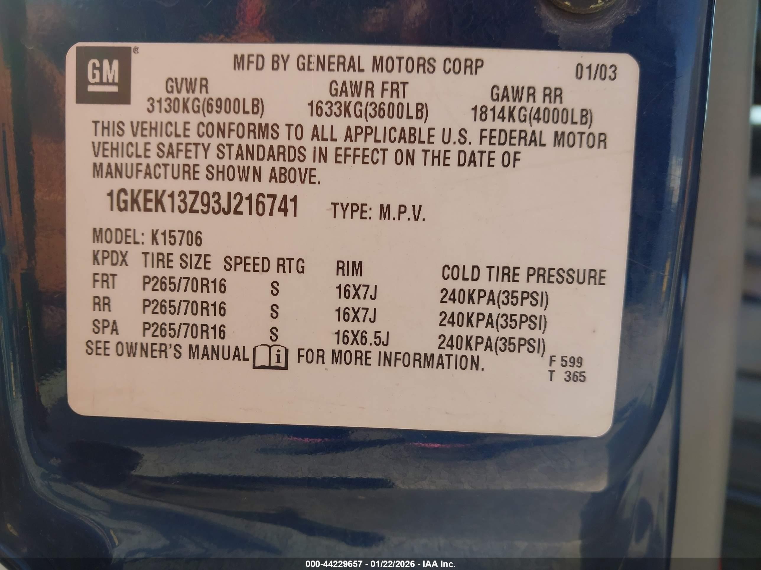GMC YUKON image 9