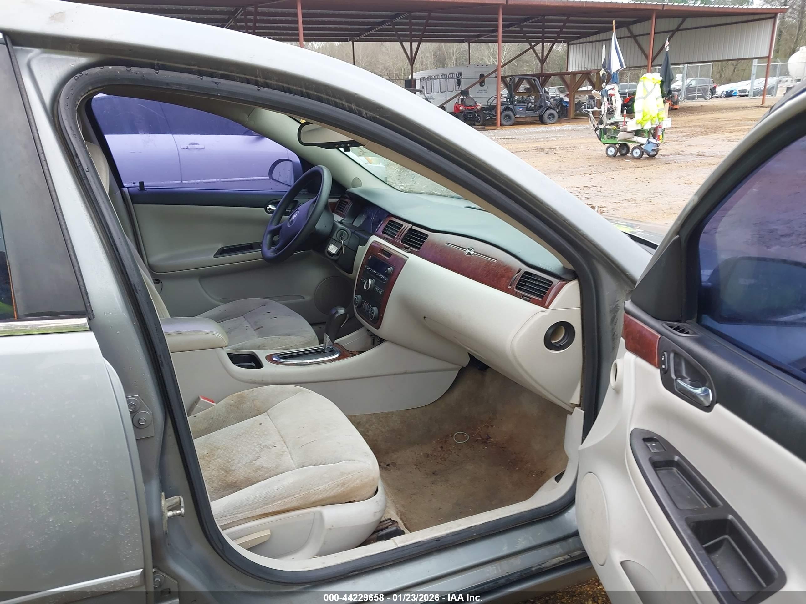 CHEVROLET IMPALA image 5