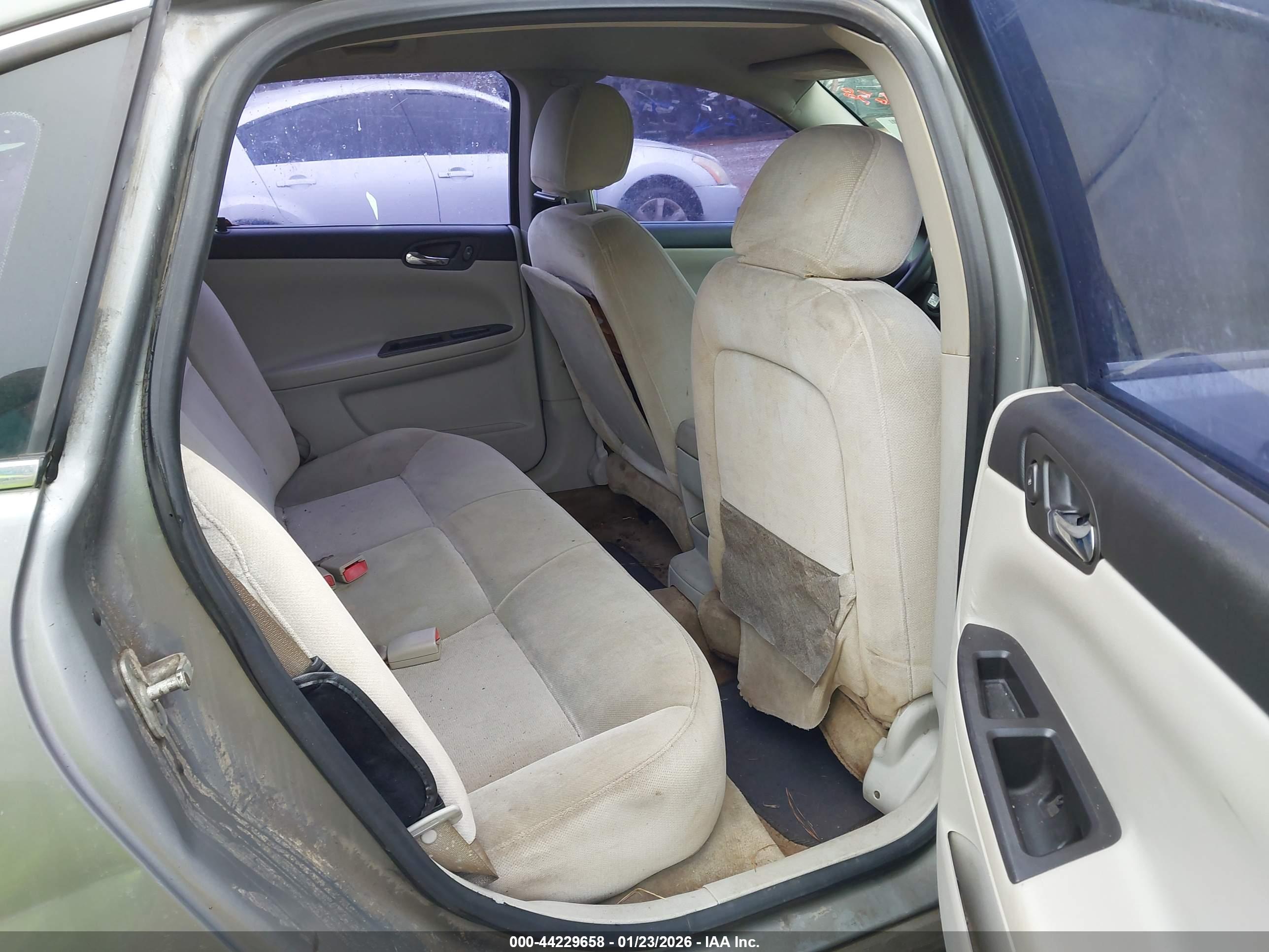 CHEVROLET IMPALA image 8