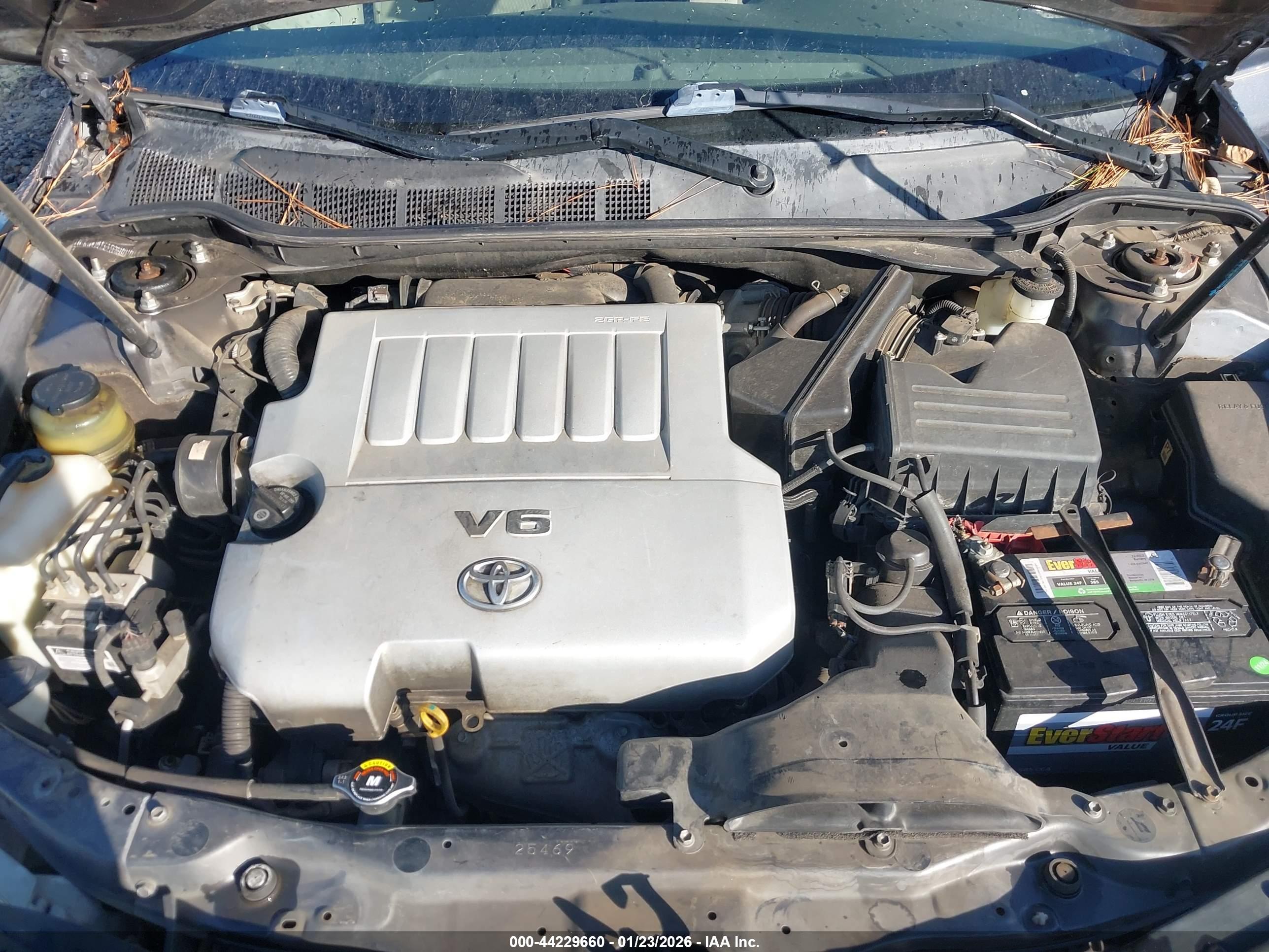 TOYOTA CAMRY image 10