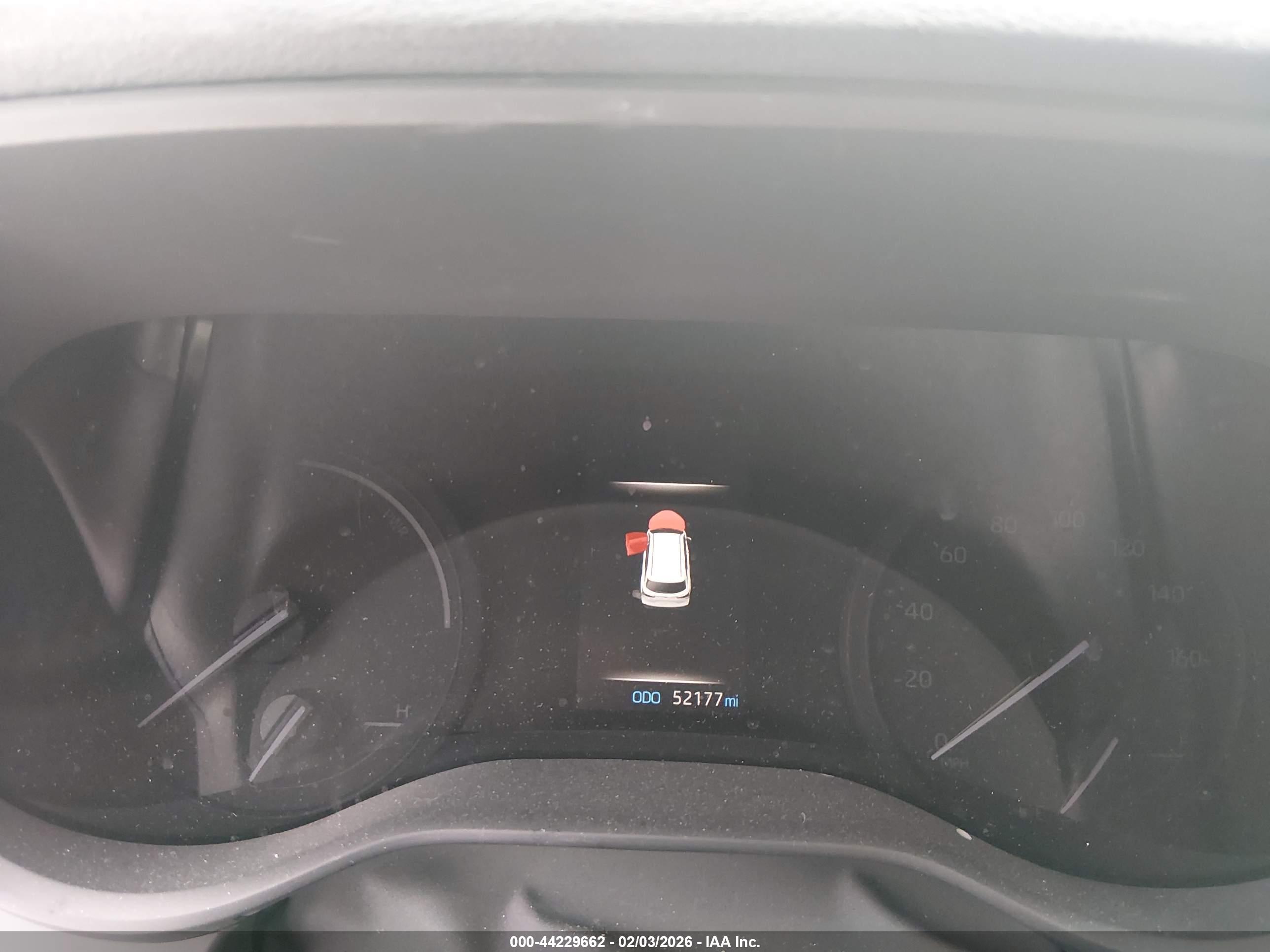 TOYOTA SIENNA image 7