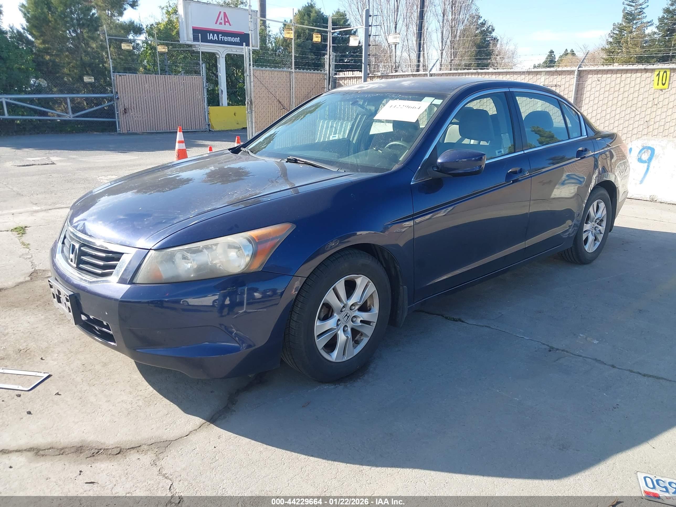HONDA ACCORD image 2