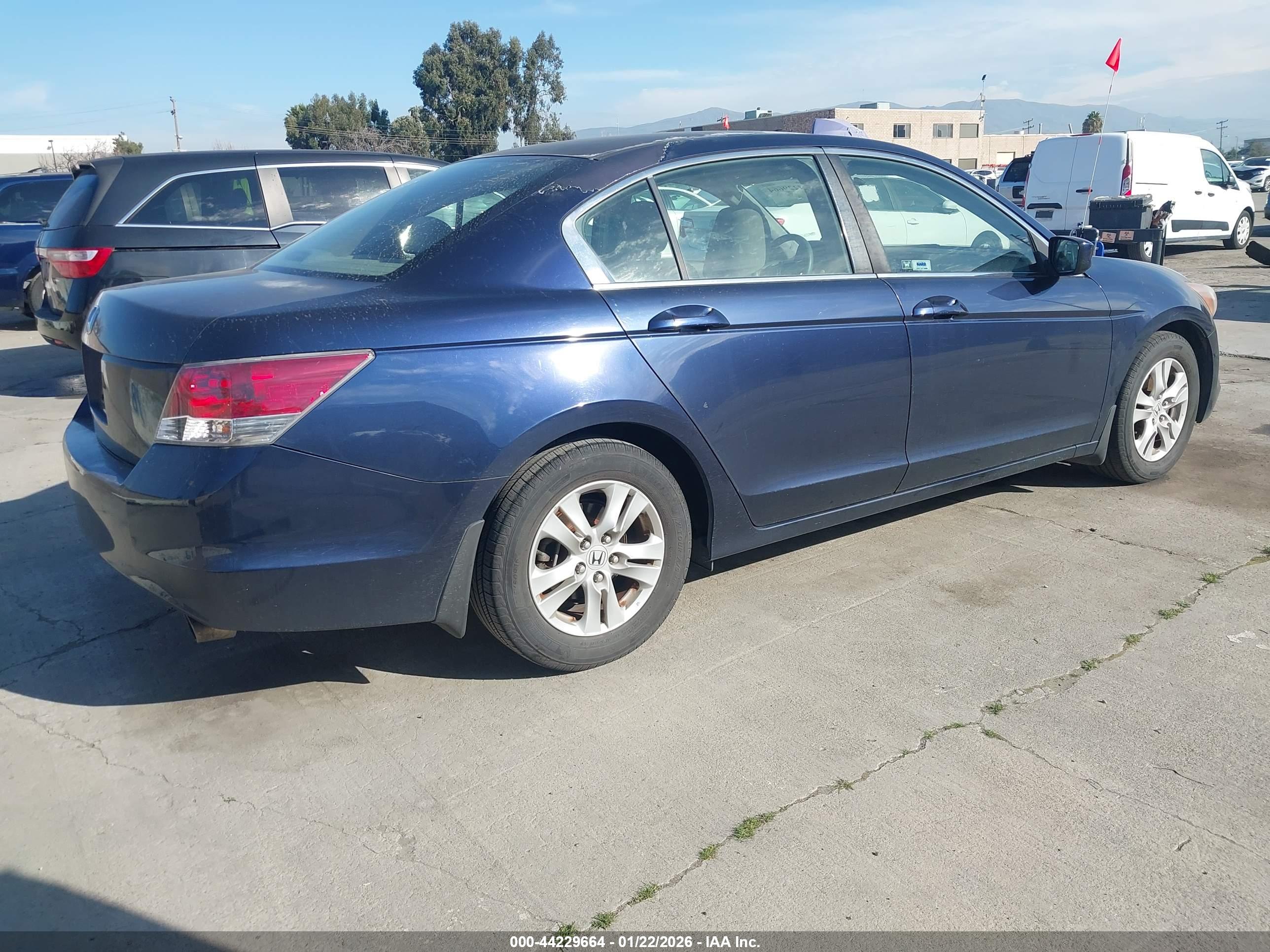 HONDA ACCORD image 4