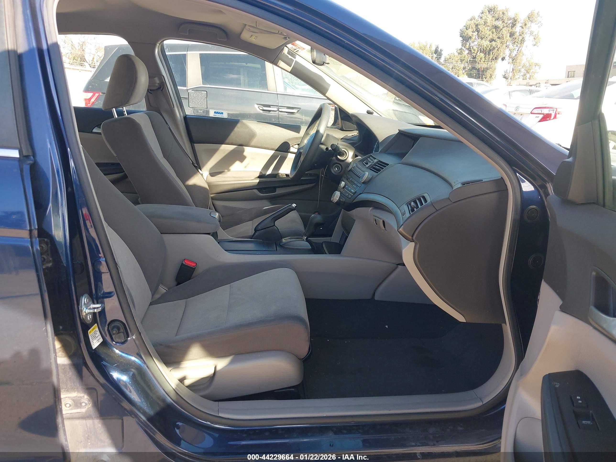 HONDA ACCORD image 5