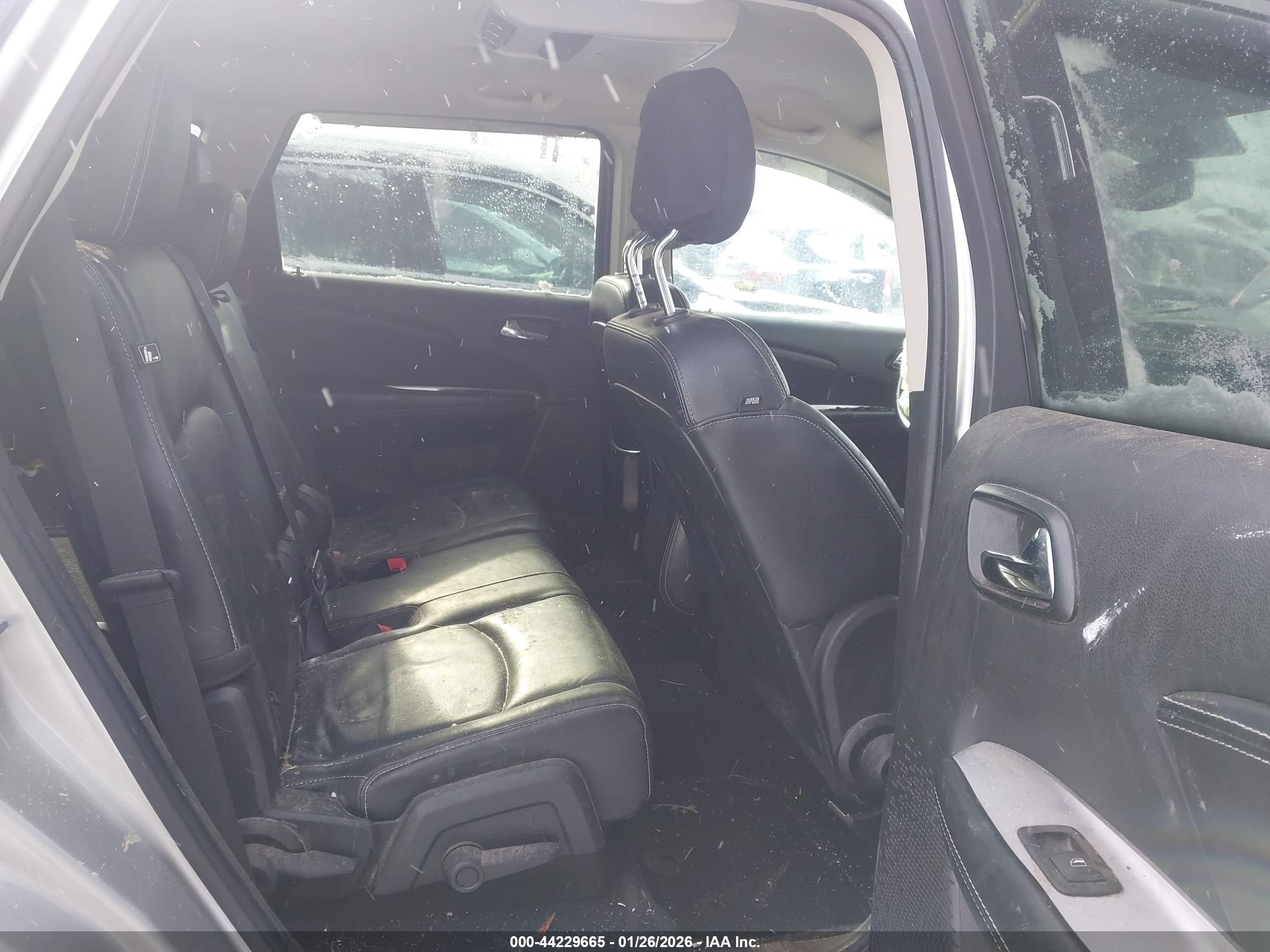 DODGE JOURNEY image 8