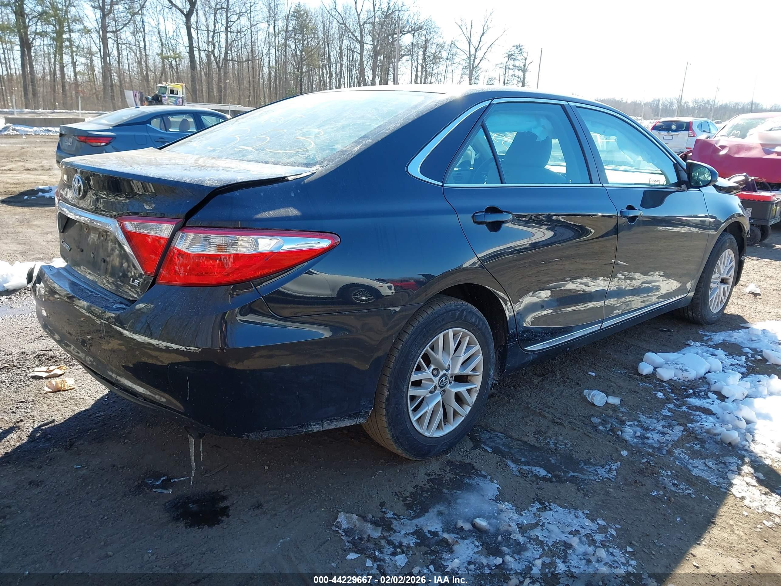 TOYOTA CAMRY image 4