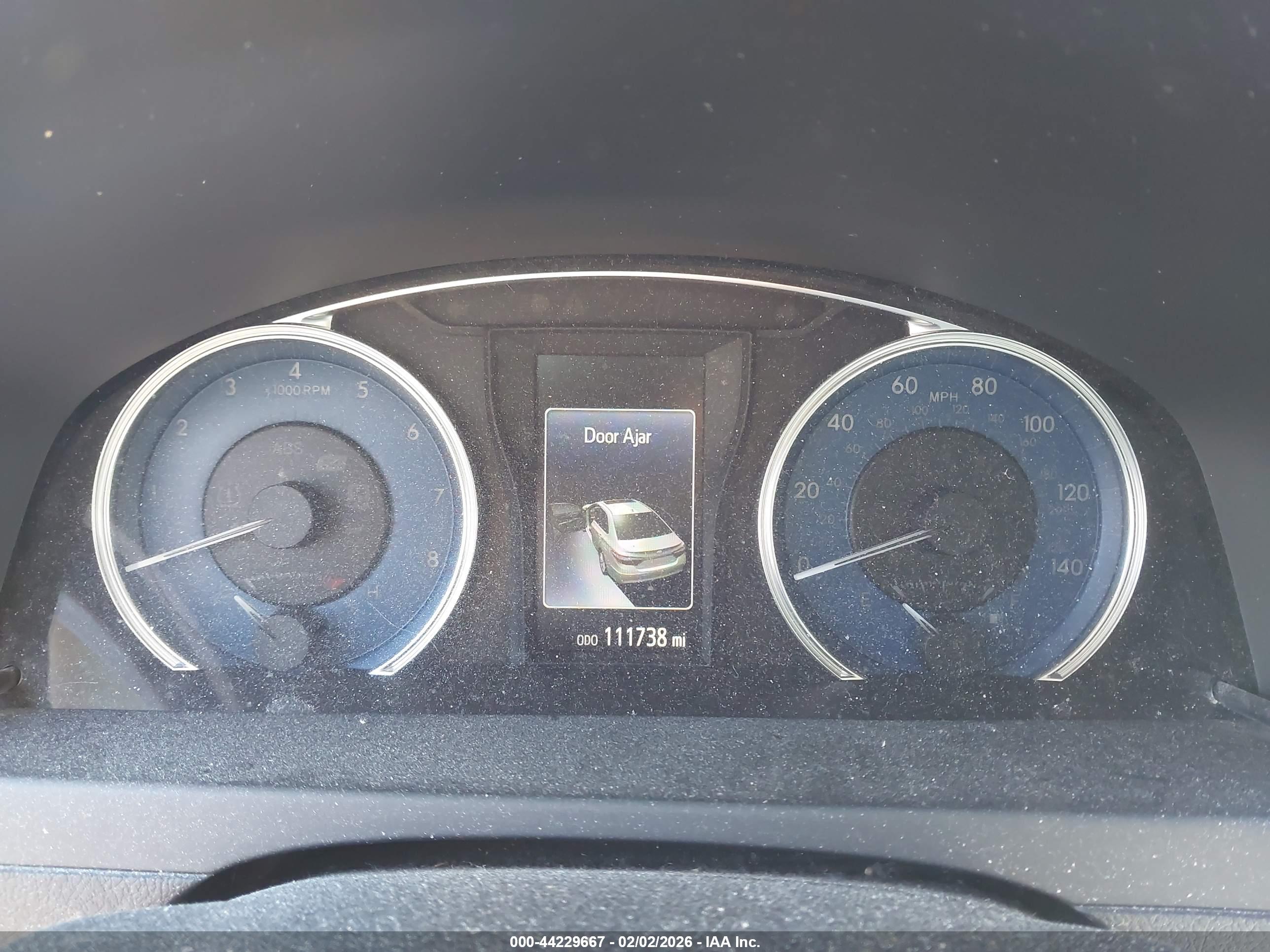TOYOTA CAMRY image 7