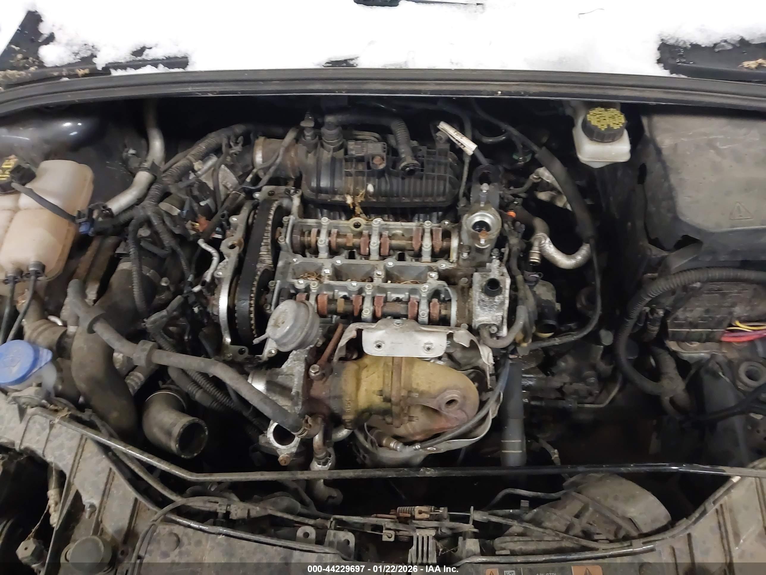 FORD FOCUS image 6