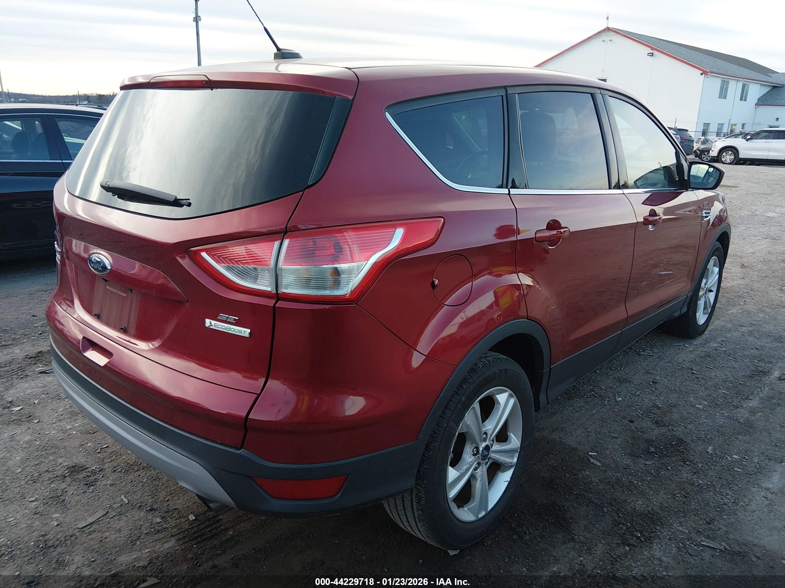 FORD ESCAPE image 4