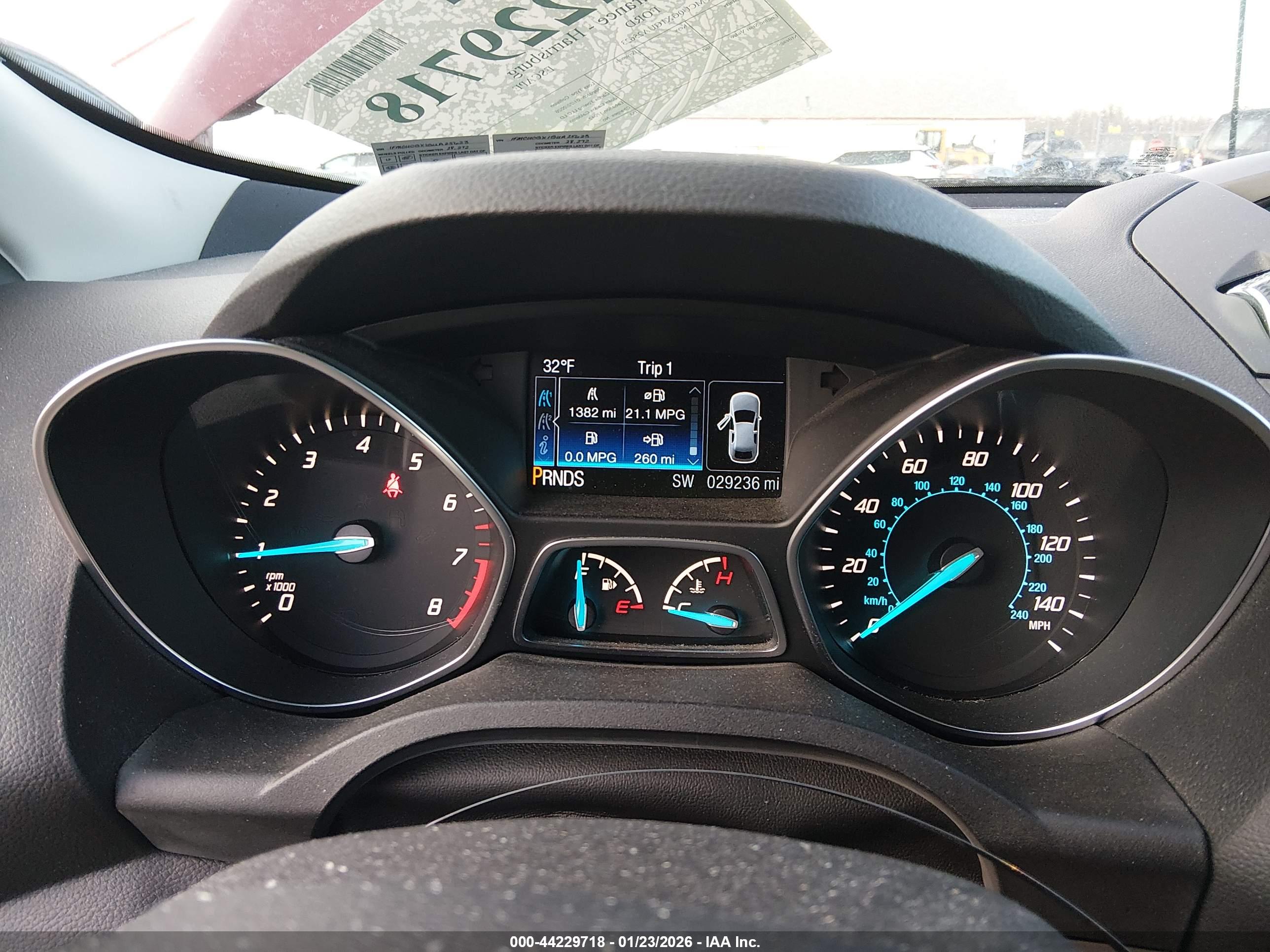 FORD ESCAPE image 7