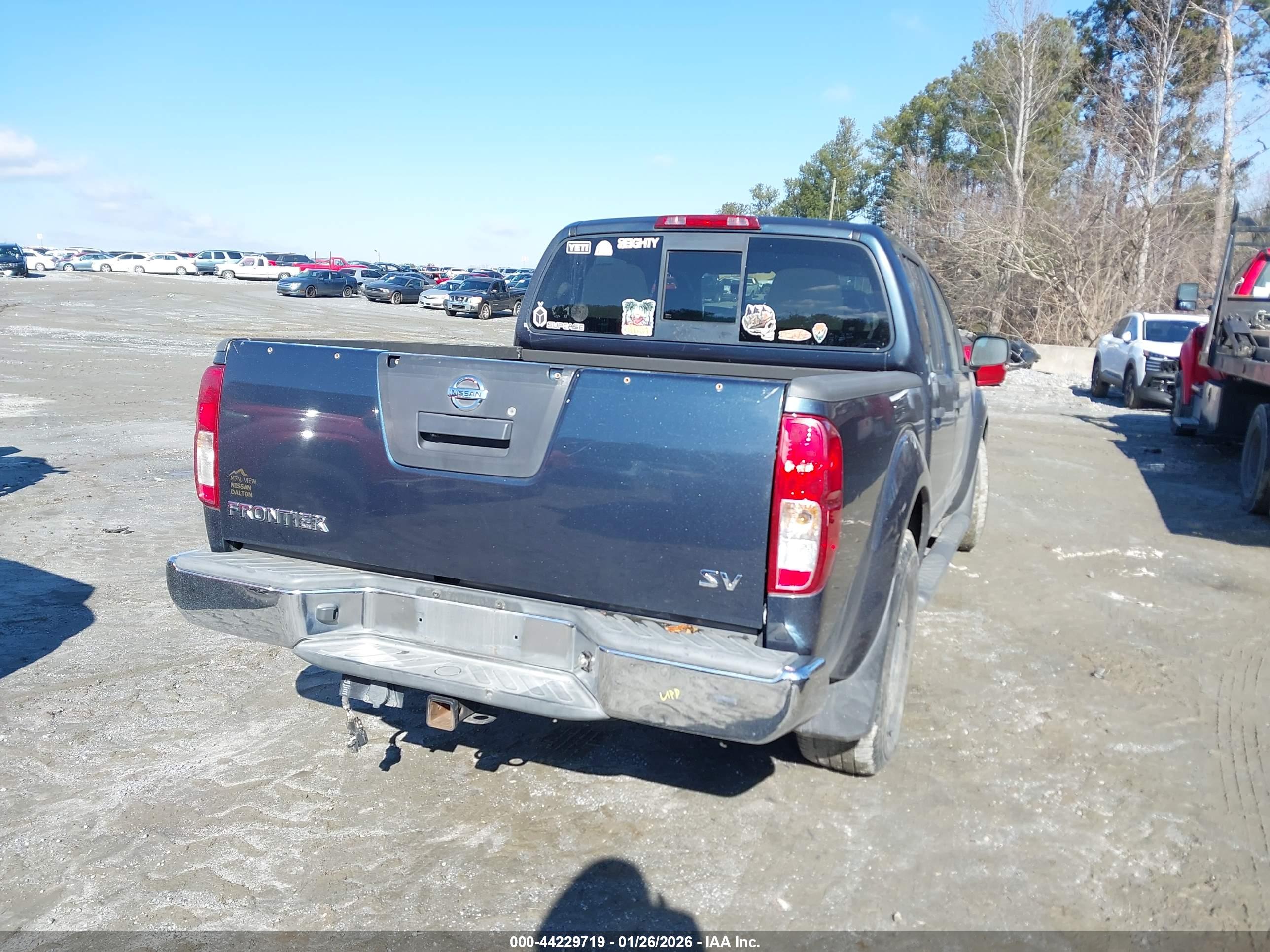 NISSAN FRONTIER image 4