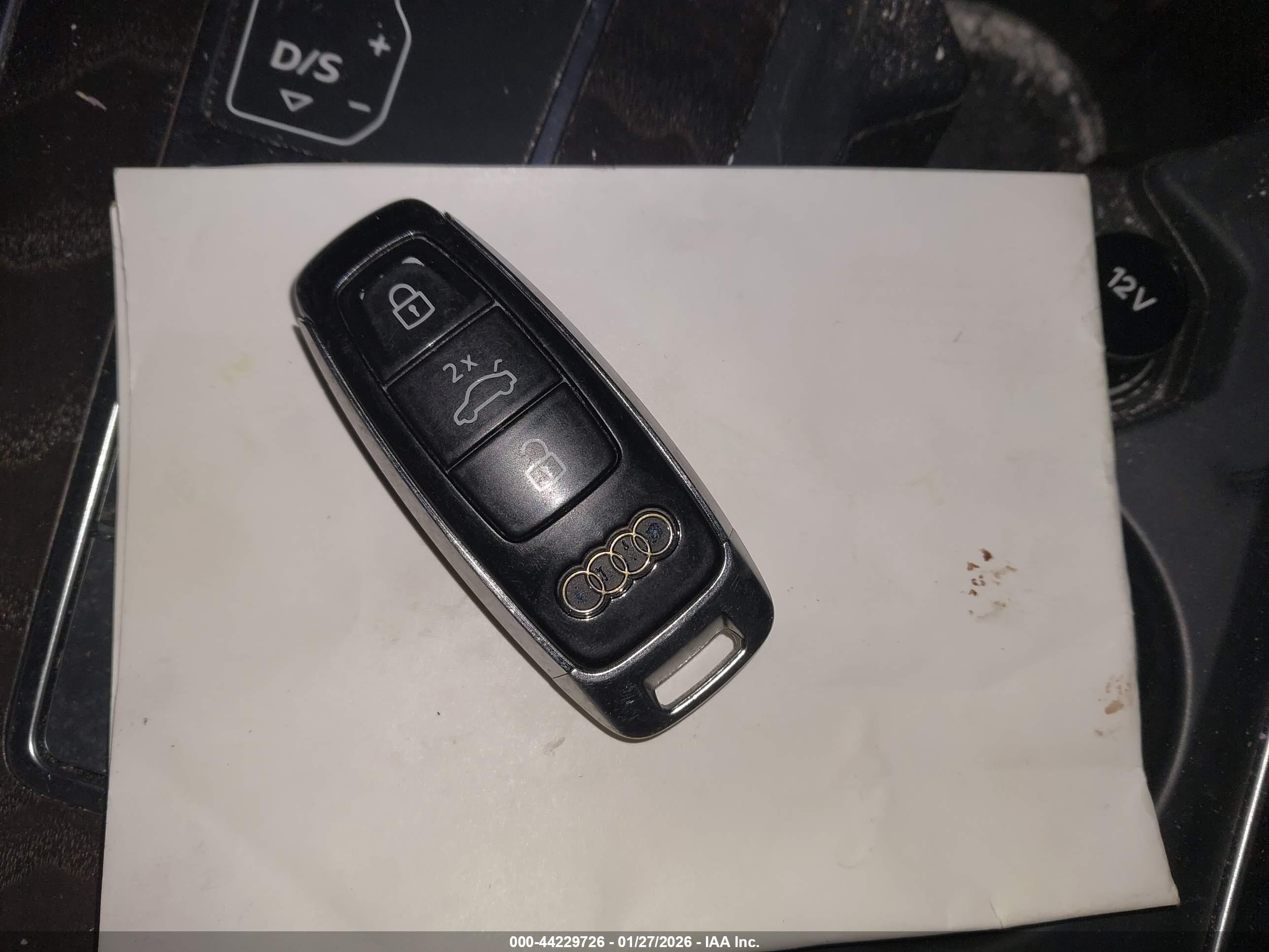 AUDI A6 image 11