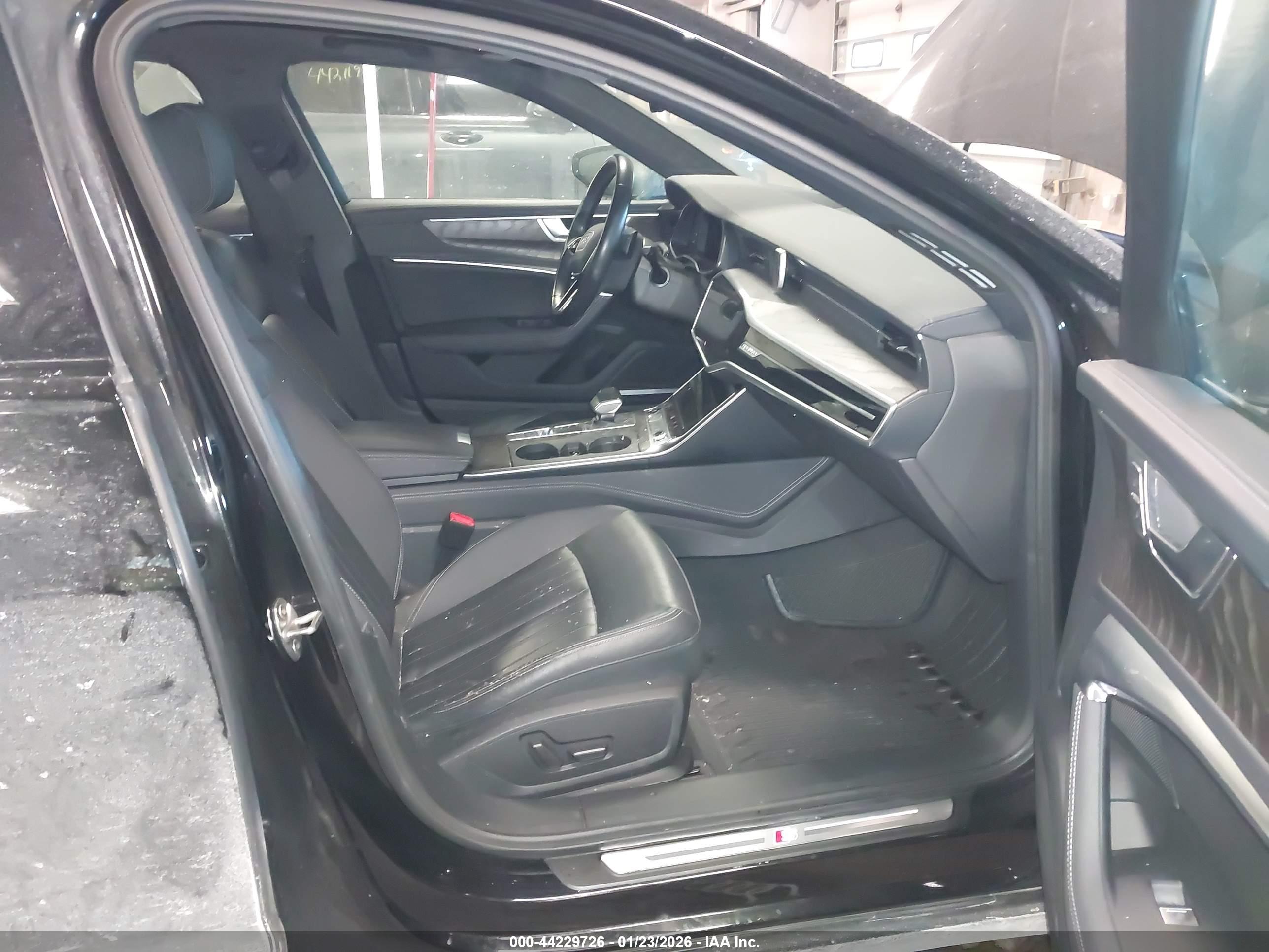 AUDI A6 image 5