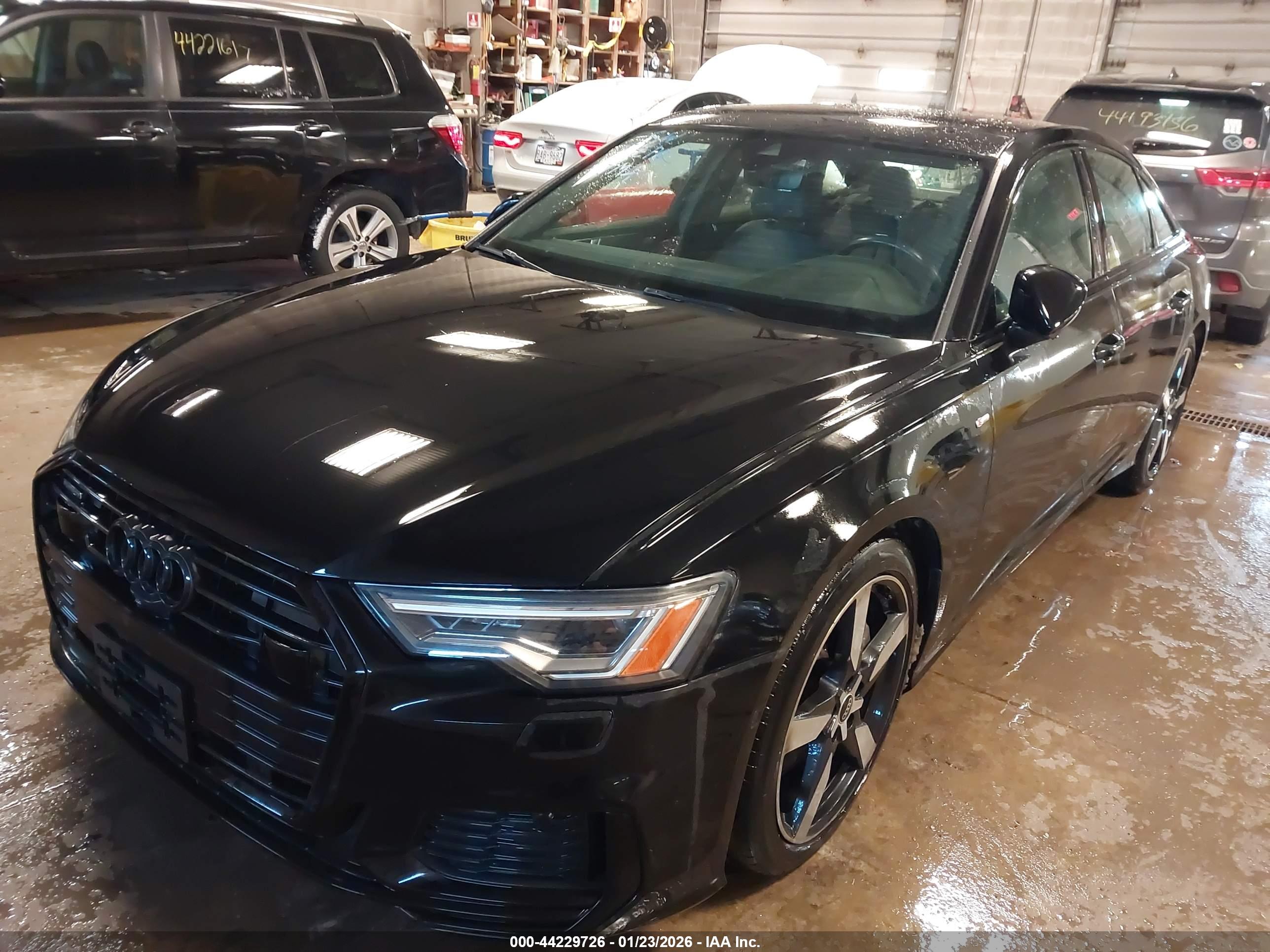 AUDI A6 image 6