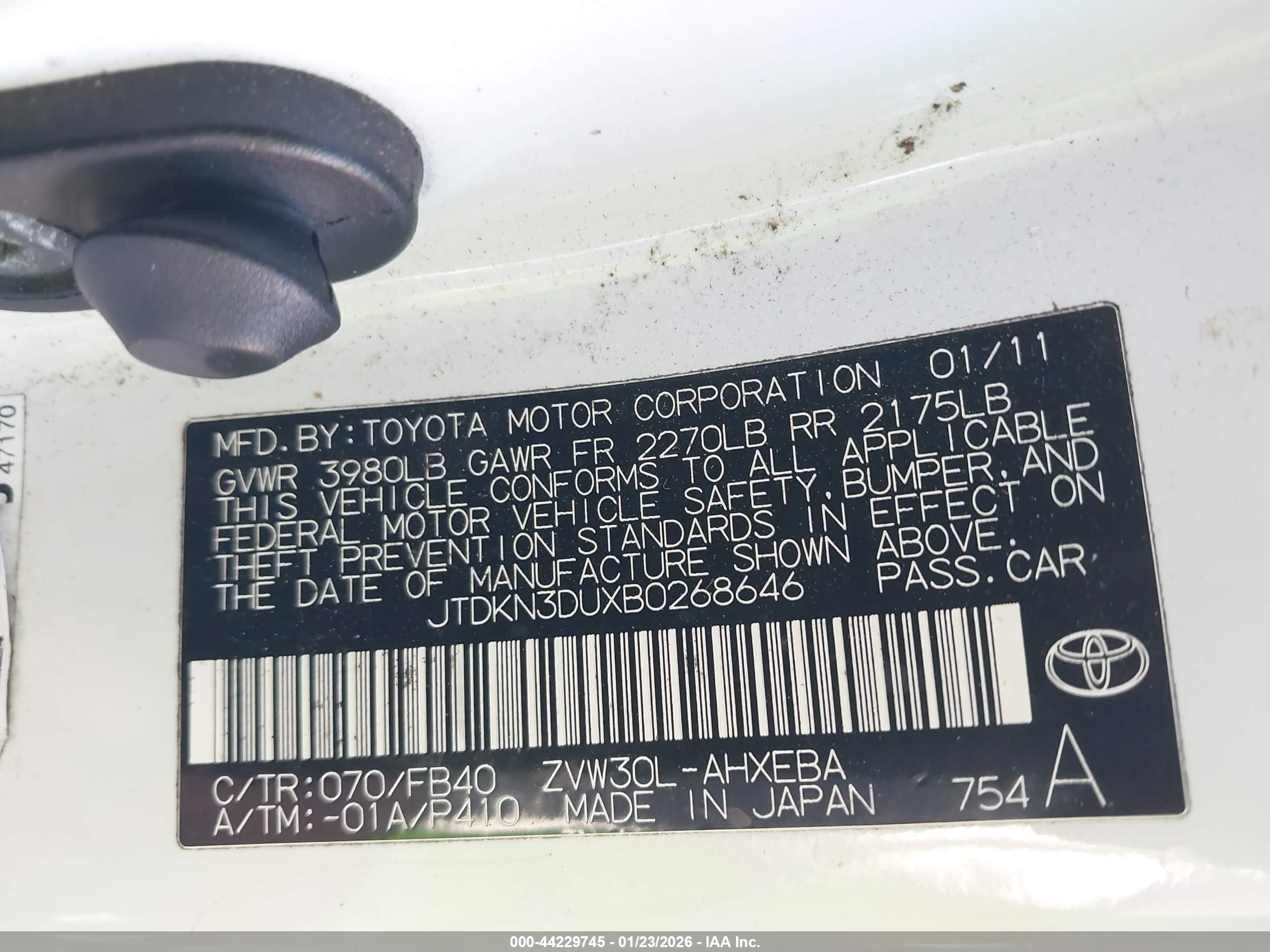 TOYOTA PRIUS image 9