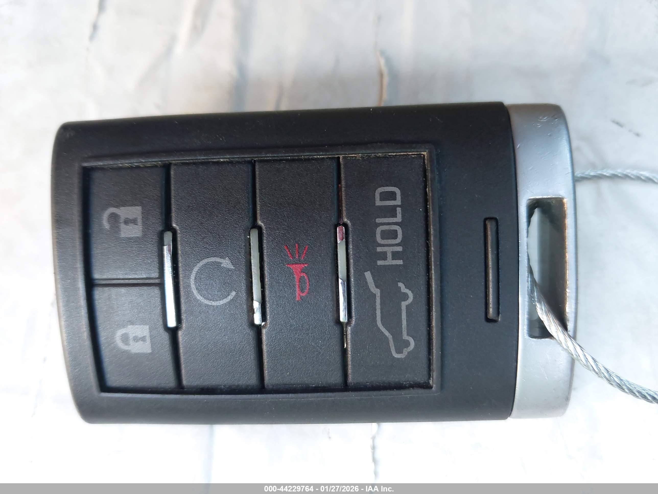 CADILLAC SRX image 11
